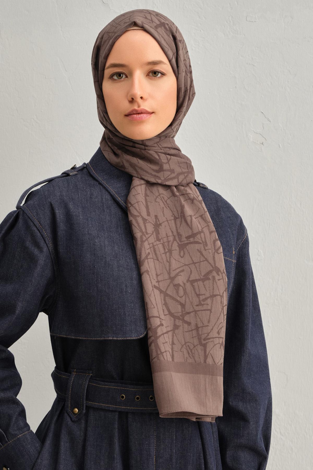 Armine Tensel İpek Şal 3 - Kaligrafi Desen - 32104 - Açık Kahve