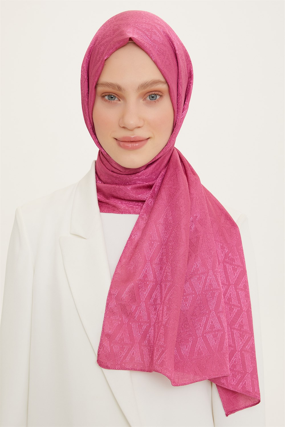 Armine Trend A Logo Şal - ATSALS-21227