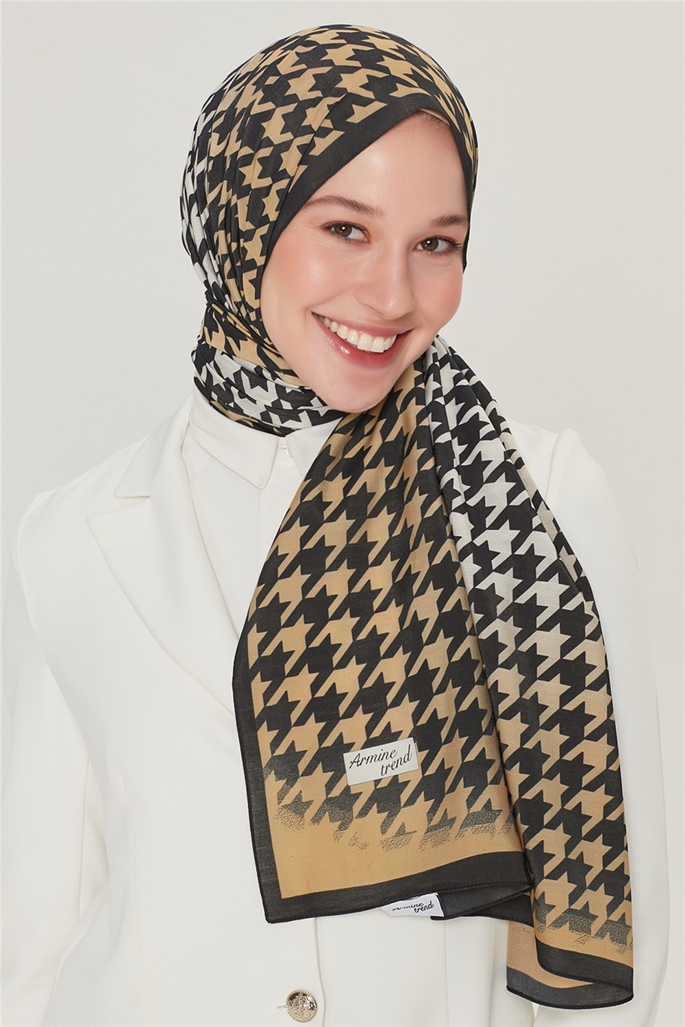 Armine Trend Modal Şal - Kazayağı - Siyah/Gold - MD2254-04