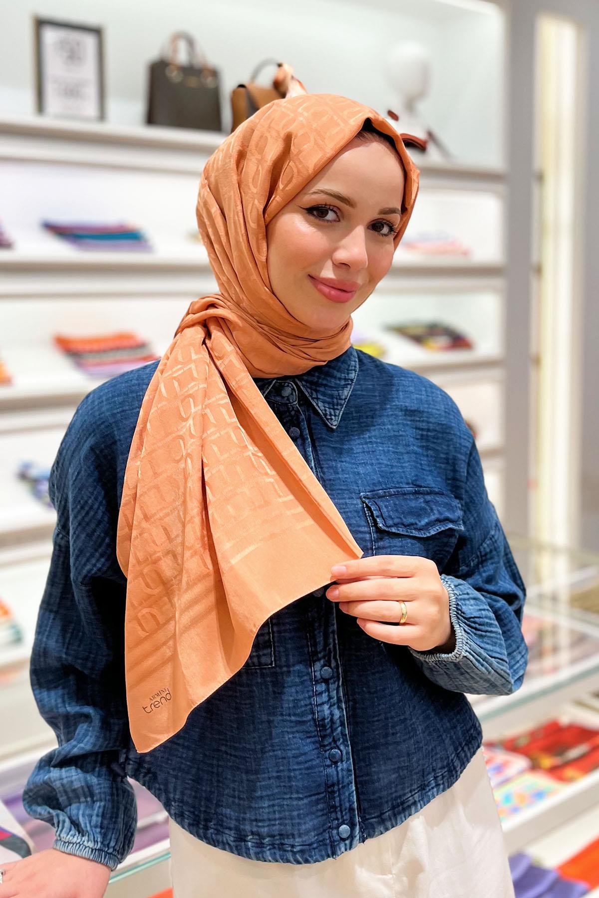 Armine Zincir Desen, Pamuk Jakarlı, Diamond Şal - DIA6-4828 - Yavruağzı