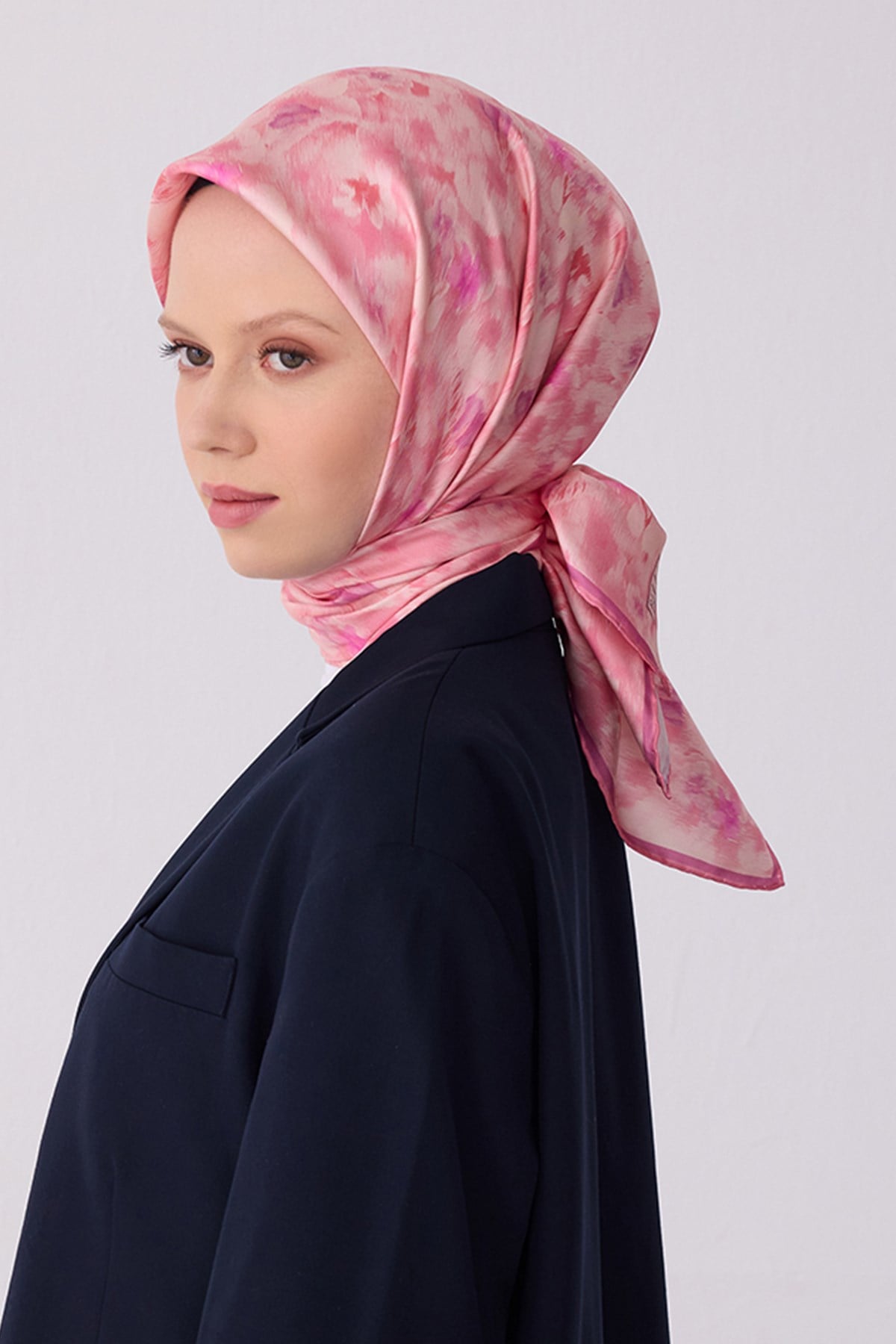 Belli İpek Eşarp - 4319D-04 - Tivil
