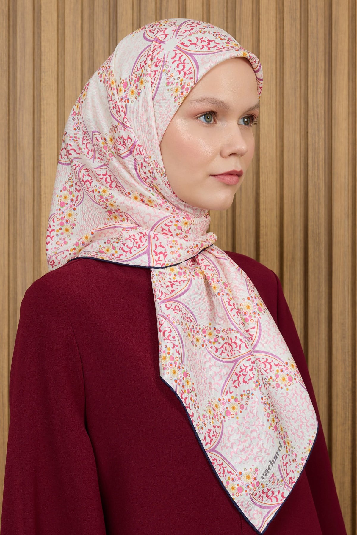 Cacharel Twill İpek Eşarp - 2026 İlkbahar-Yaz - 9141313-921 - Tivil
