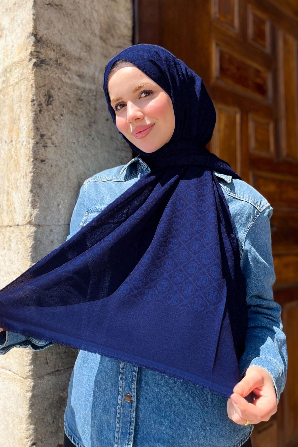 Pierre Cardin Elegans Monogram Şal - 1090700-921 - Renk