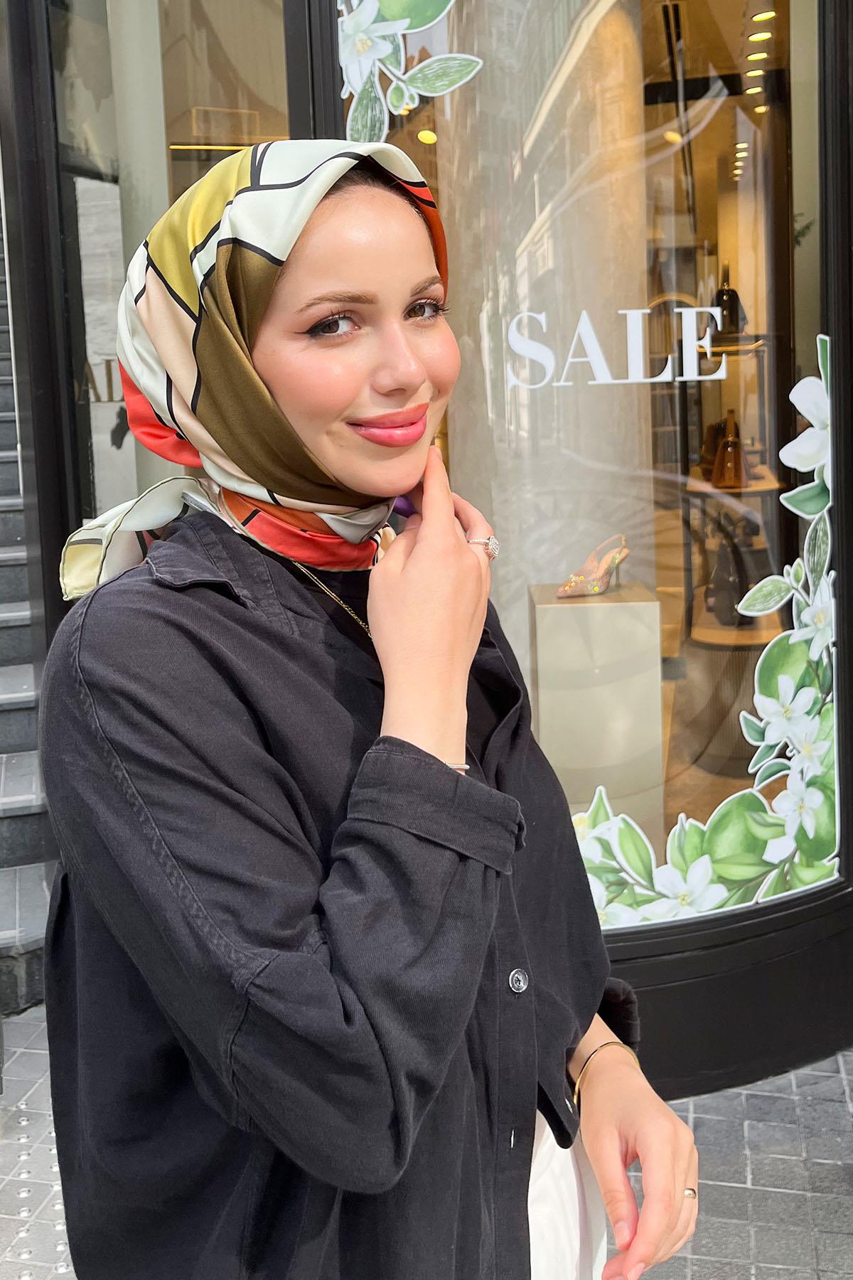 Pierre Cardin Silk Scarf - 2021 Spring-Summer - 8246438-951 - Twill