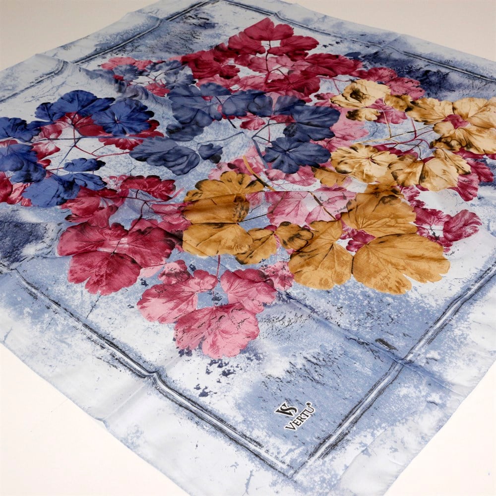 Vertu Çerçeveli Çiçek Desen Yazma - 03 Bebe Mavi