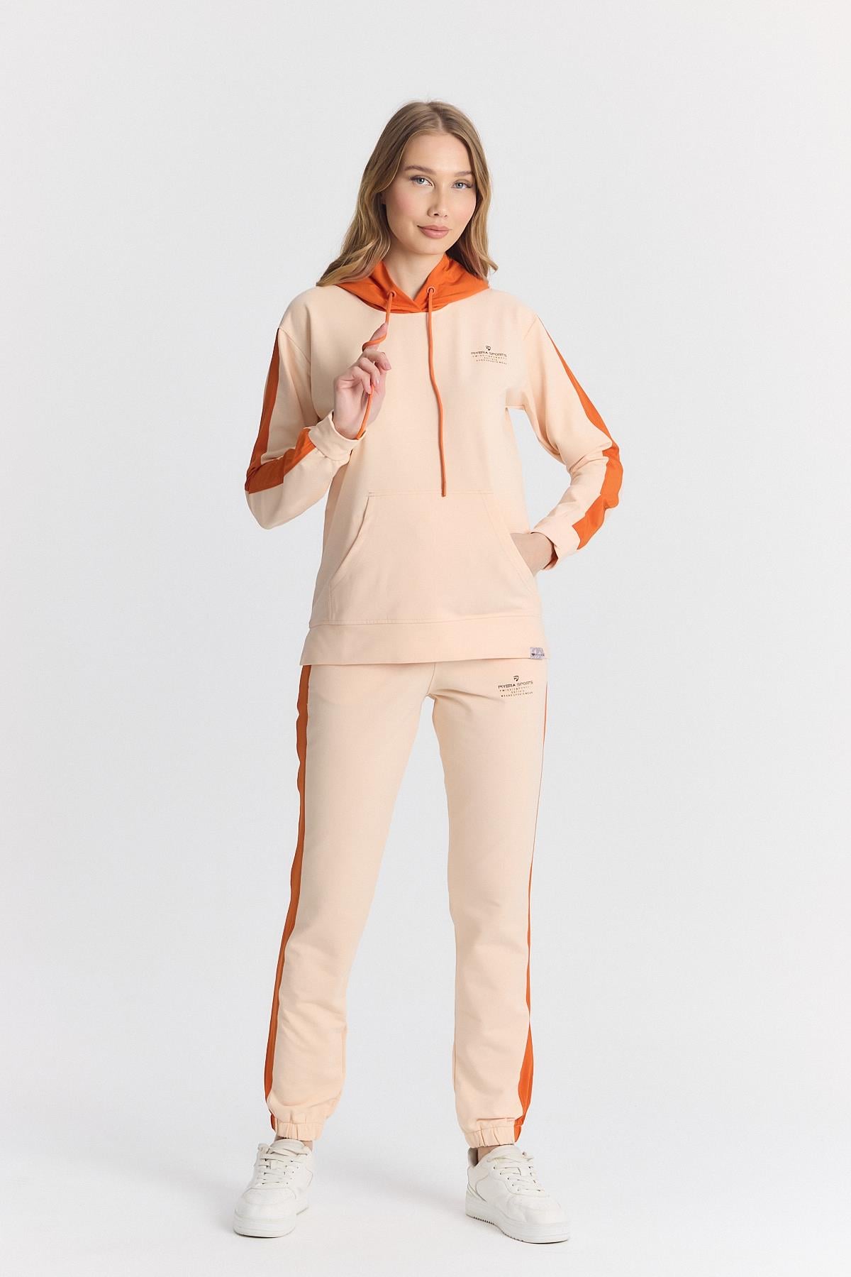 Kadın İki İplik Yanları Seritli Kapüşonlu Kanguru Cepli Paça Lastikli Yavru Ağzı Eşofman Takımı - 7775