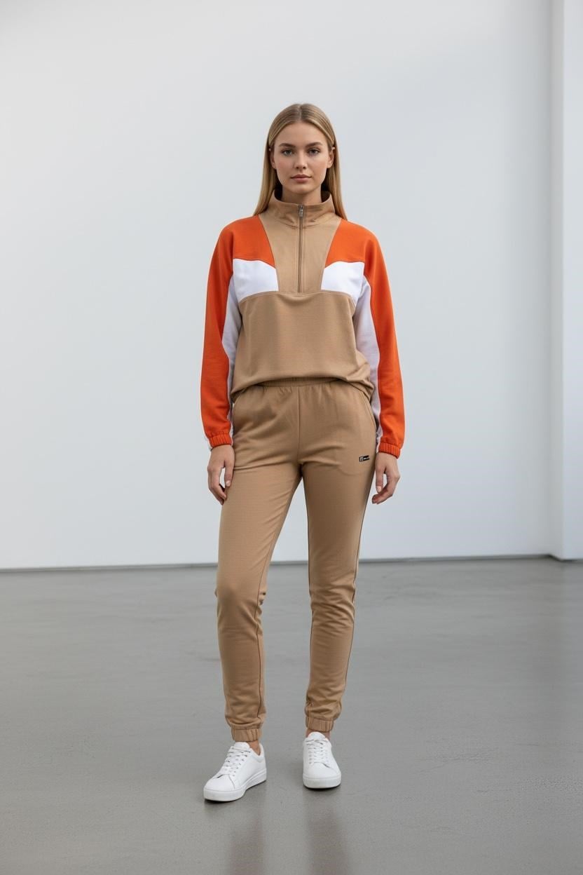 Kadın İki İplik Dik Fermuarlı Yaka Lastikli Paça Uzun Kollu Bej Eşofman Takımı - 7774