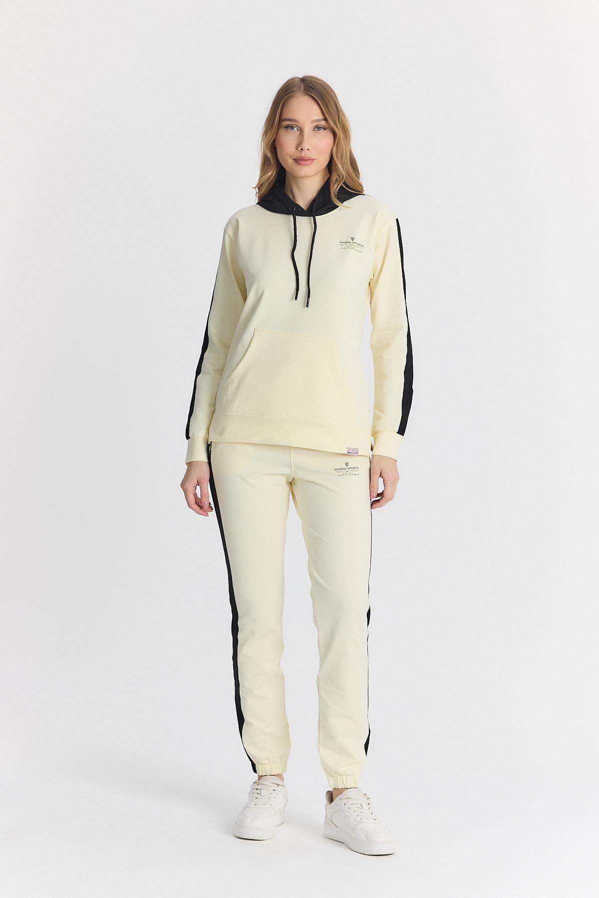 Kadın İki İplik Yanları Siyah Seritli Kapüşonlu Kanguru Cepli Paça Lastikli Ekru Eşofman Takımı - 7775