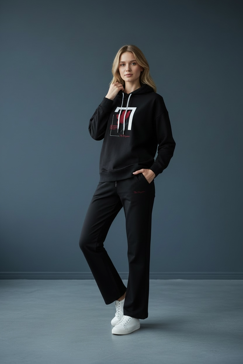 Kadın İki İplik Kapüşonlu Cepli Çiçek Baskılı Geniş Paça Siyah Eşofman Takımı - 7794