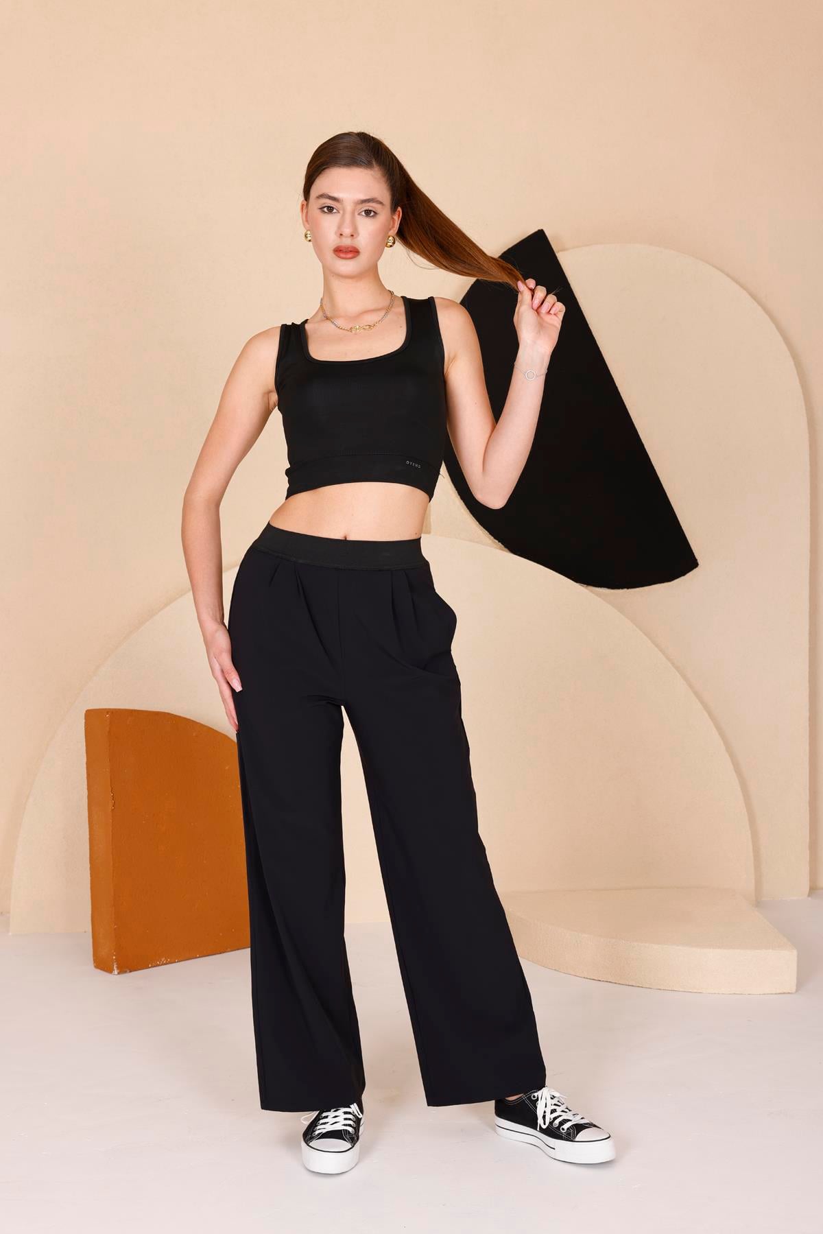 Kadın Siyah Bistrech Yüksel Bel Cepli Bol Paça Pantolon - 3057