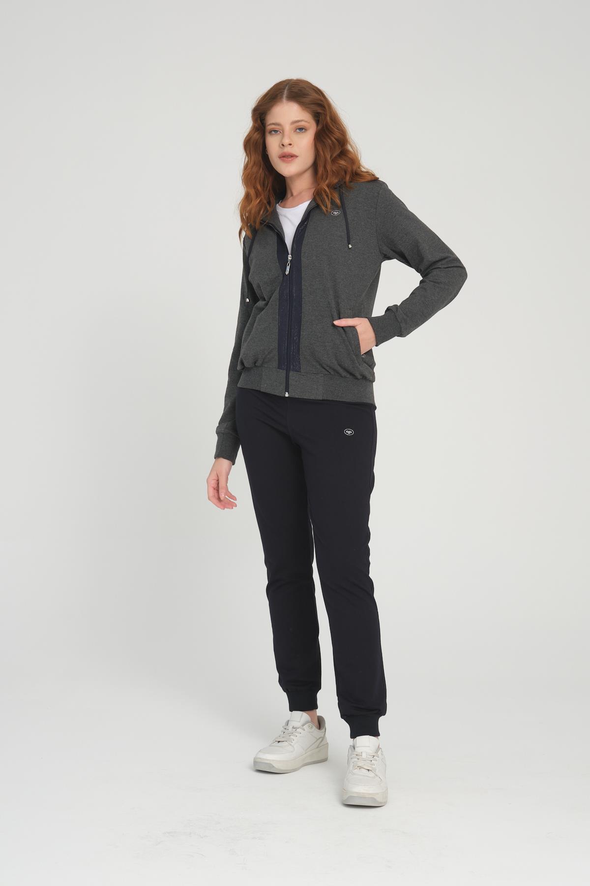 Kadın Eşofman Takımı