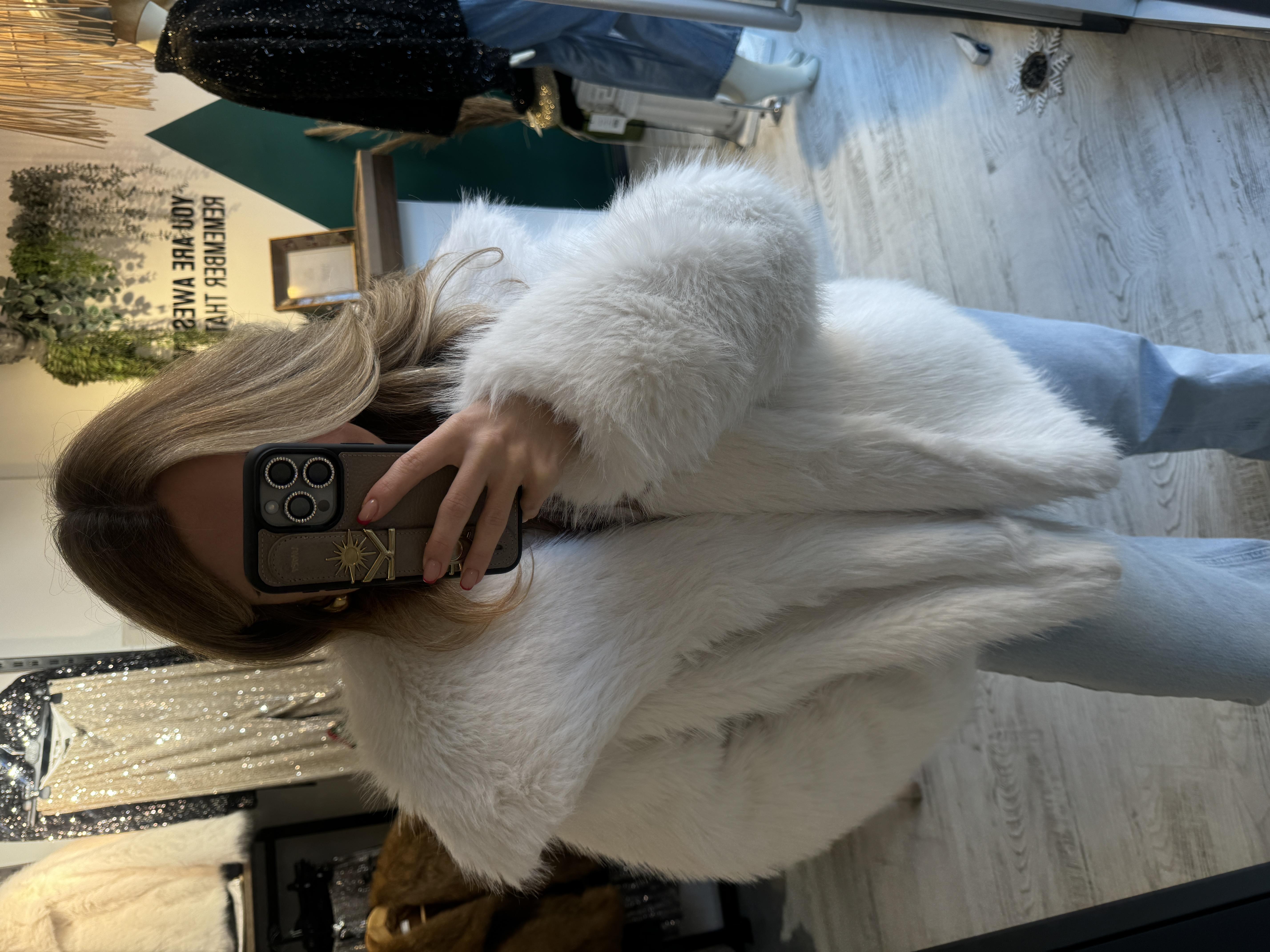 Beyaz Premium Kalite Marka Model Kürk