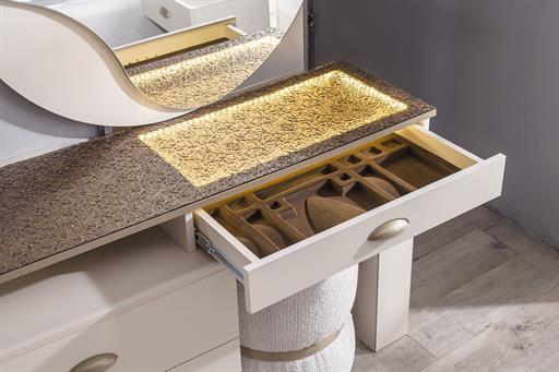 AVVA YATAK ODASI TAKIMI