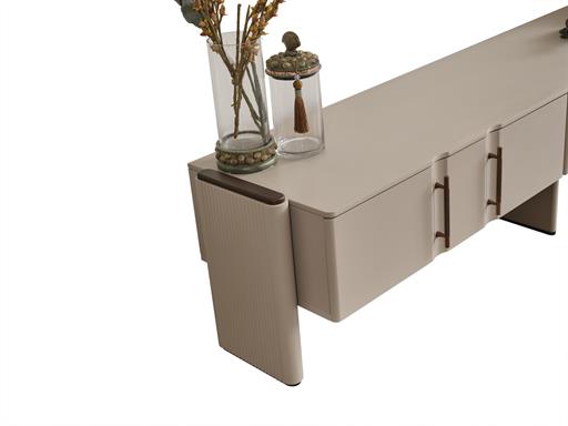 JULİAN DUVAR ÜNİTESİ