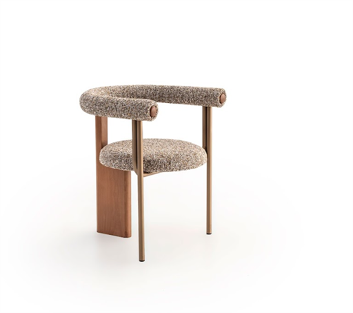 STATUE NOBLE SANDALYE