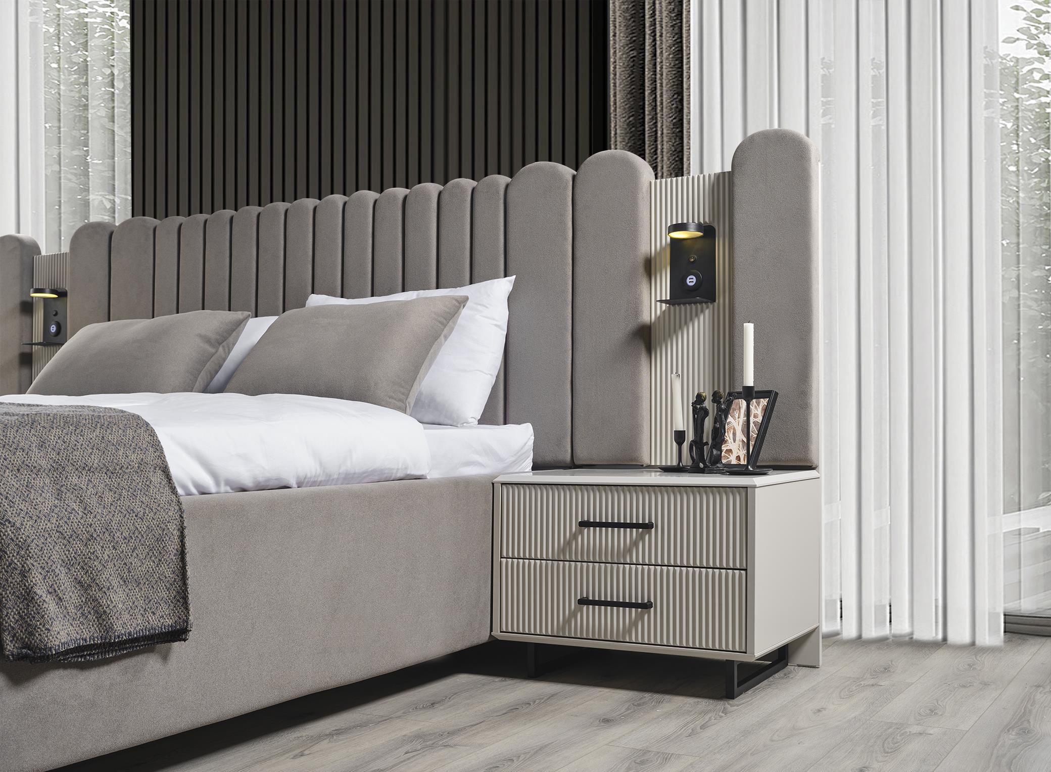 BLACK LİNE KOMODİN