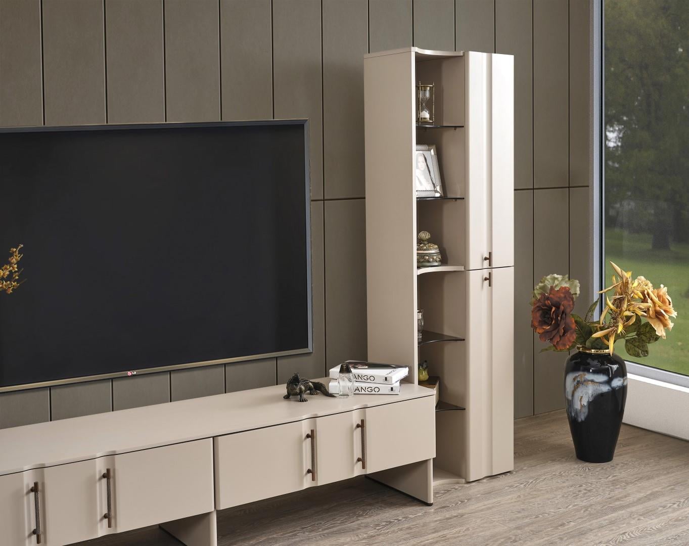 JULİAN TV ÜST BLOK