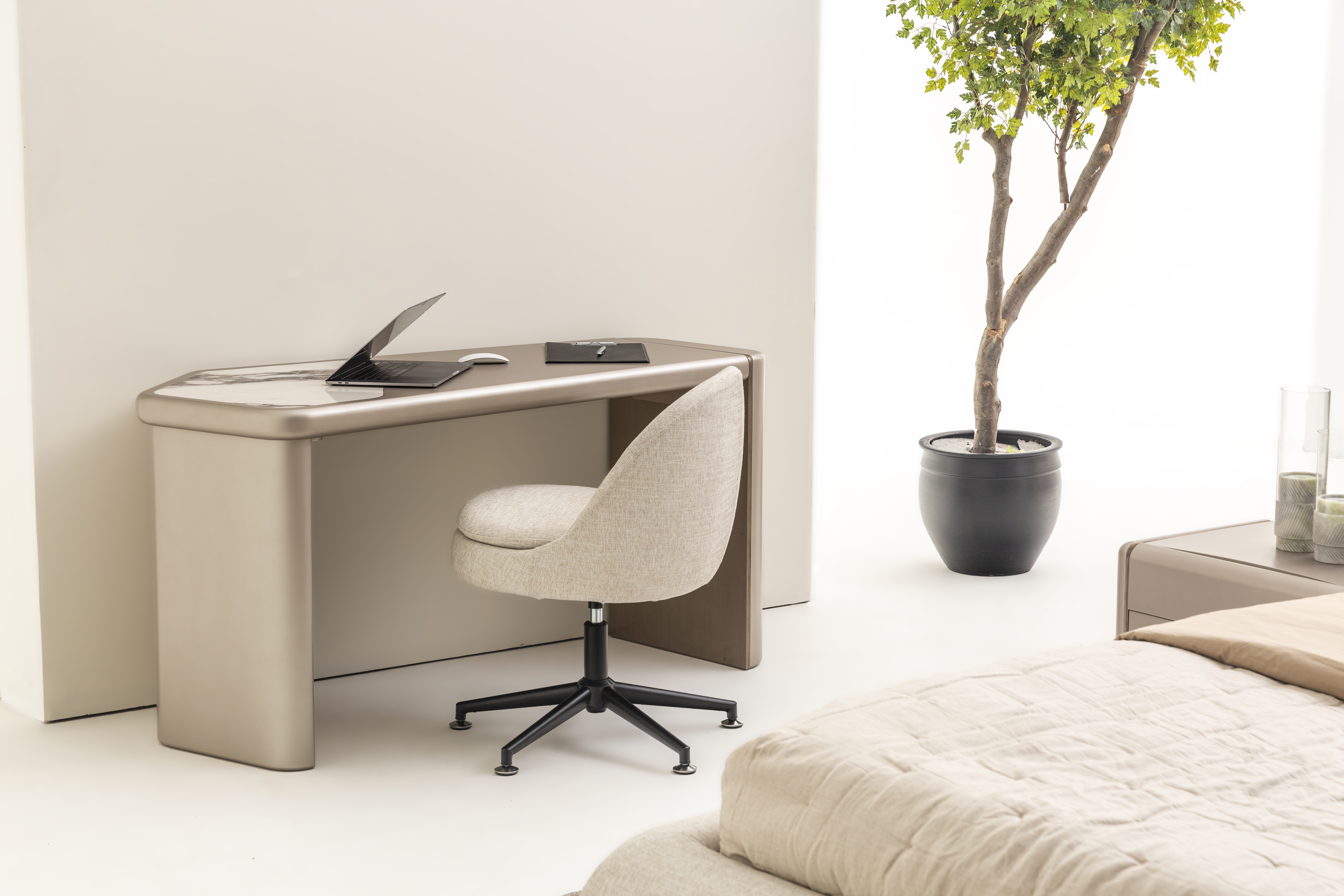 LUİS ÇALIŞMA MASASI