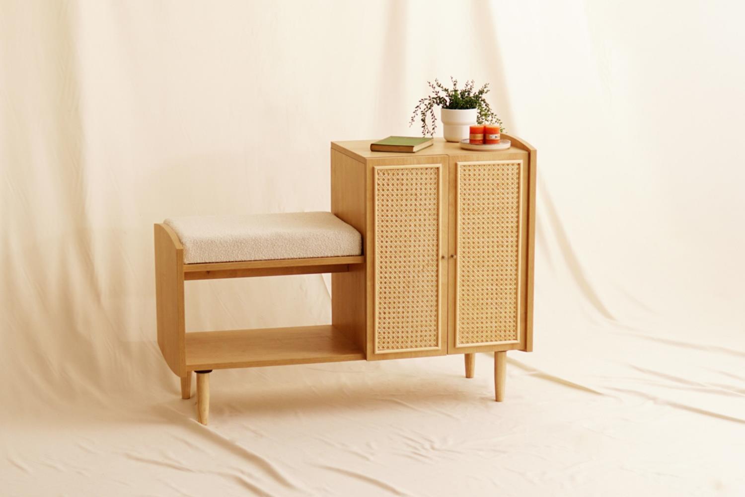 Arven Hazeranlı Ayakkabılık