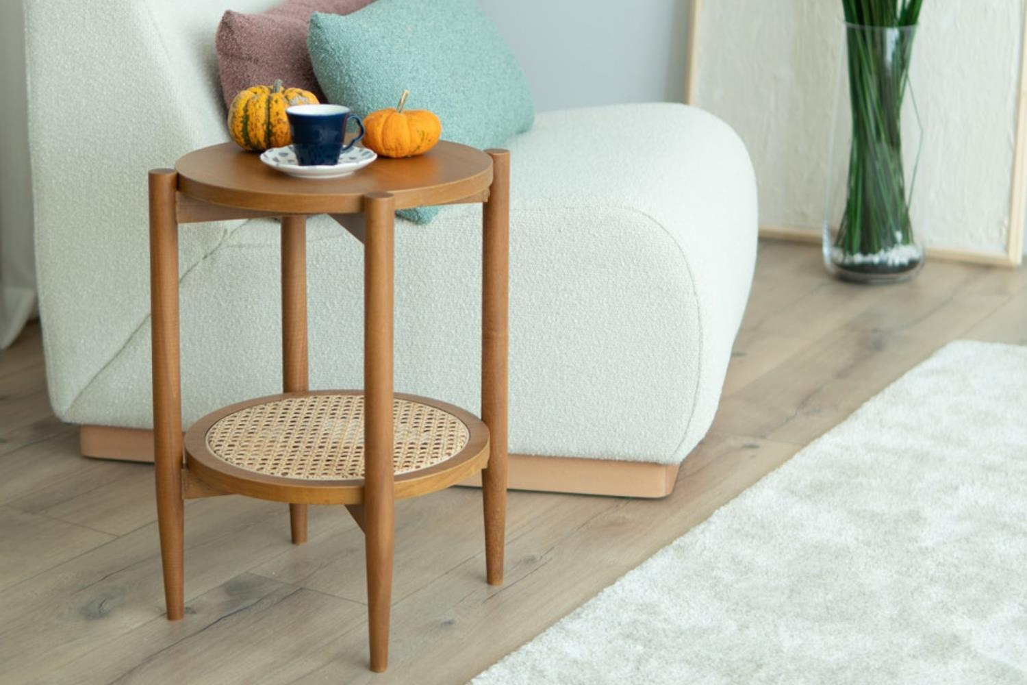 Rustik Hazeranlı Yan Sehpa Ceviz