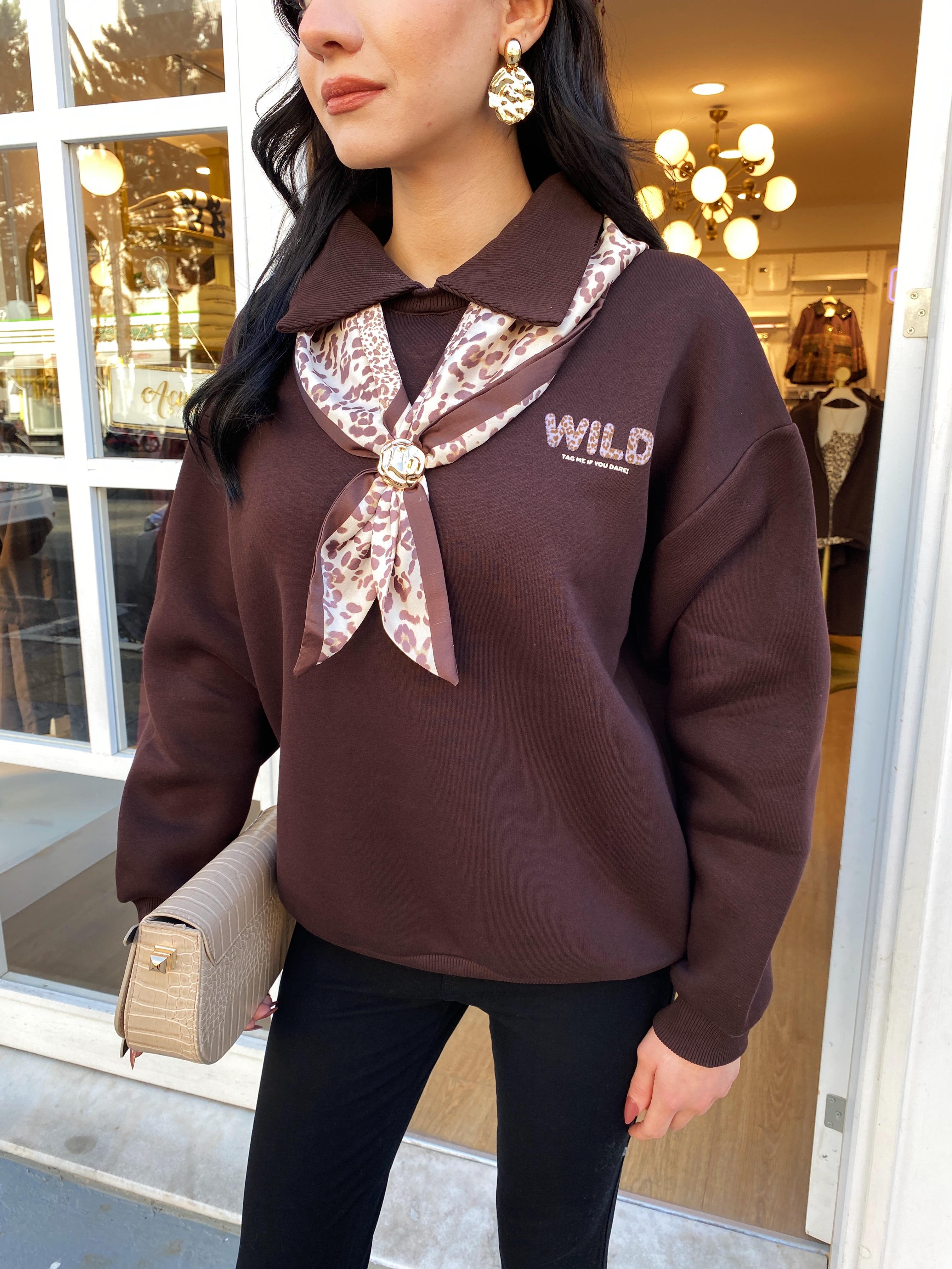 Fular Detaylı Yakalı Sweatshirt