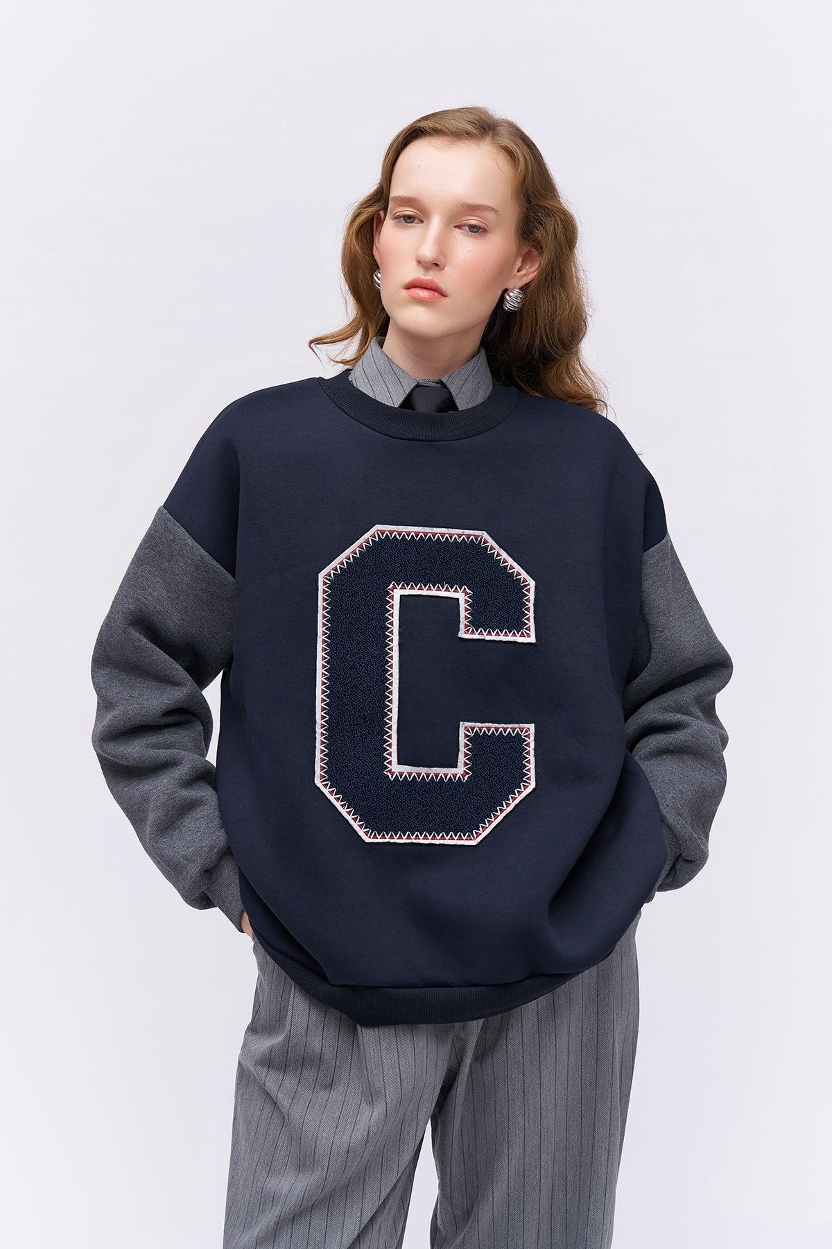 Keçe Detaylı Sweatshirt