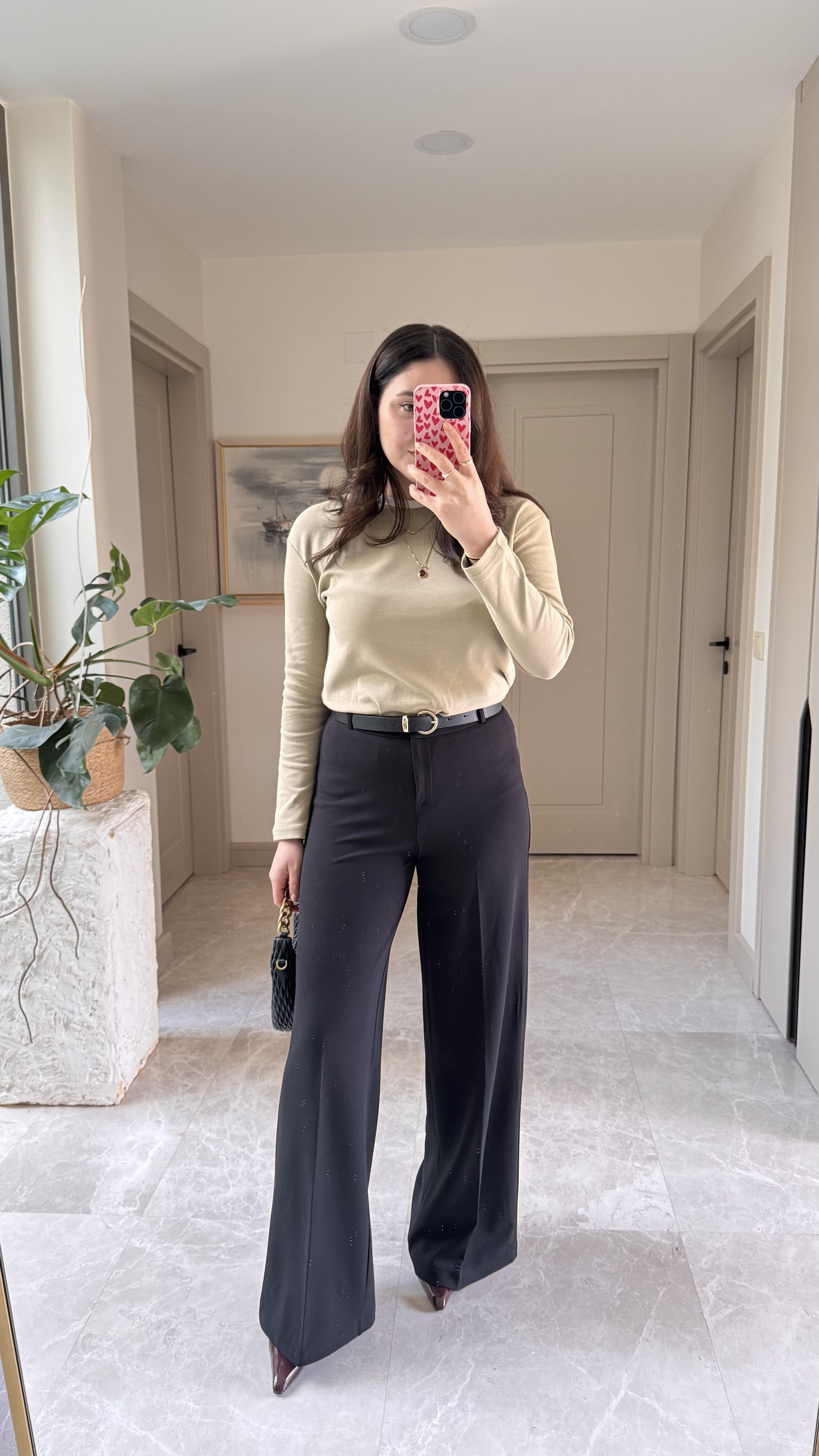 Likralı  Bol Paça Kumaş Pantalon