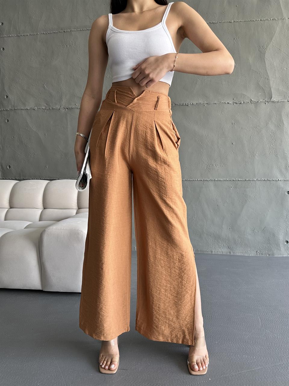 Kadın Camel Keten Paçaları Yırtmaçlı Pantolon