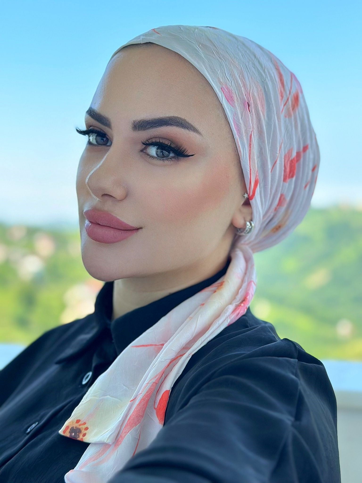 TREND ŞAL İMANNOR BAHAR DESEN