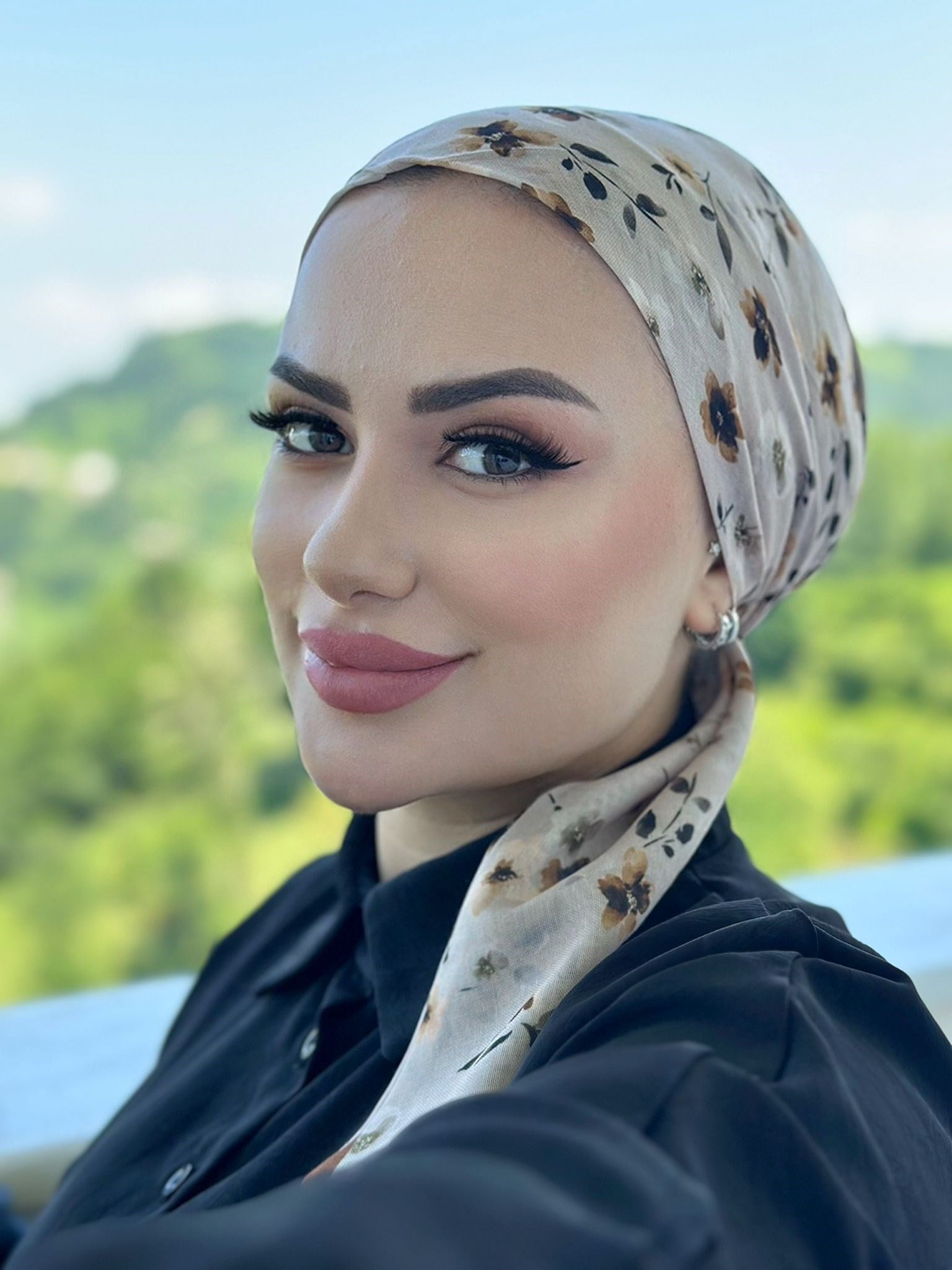 TREND ŞAL İMANNOR BAHAR DESEN