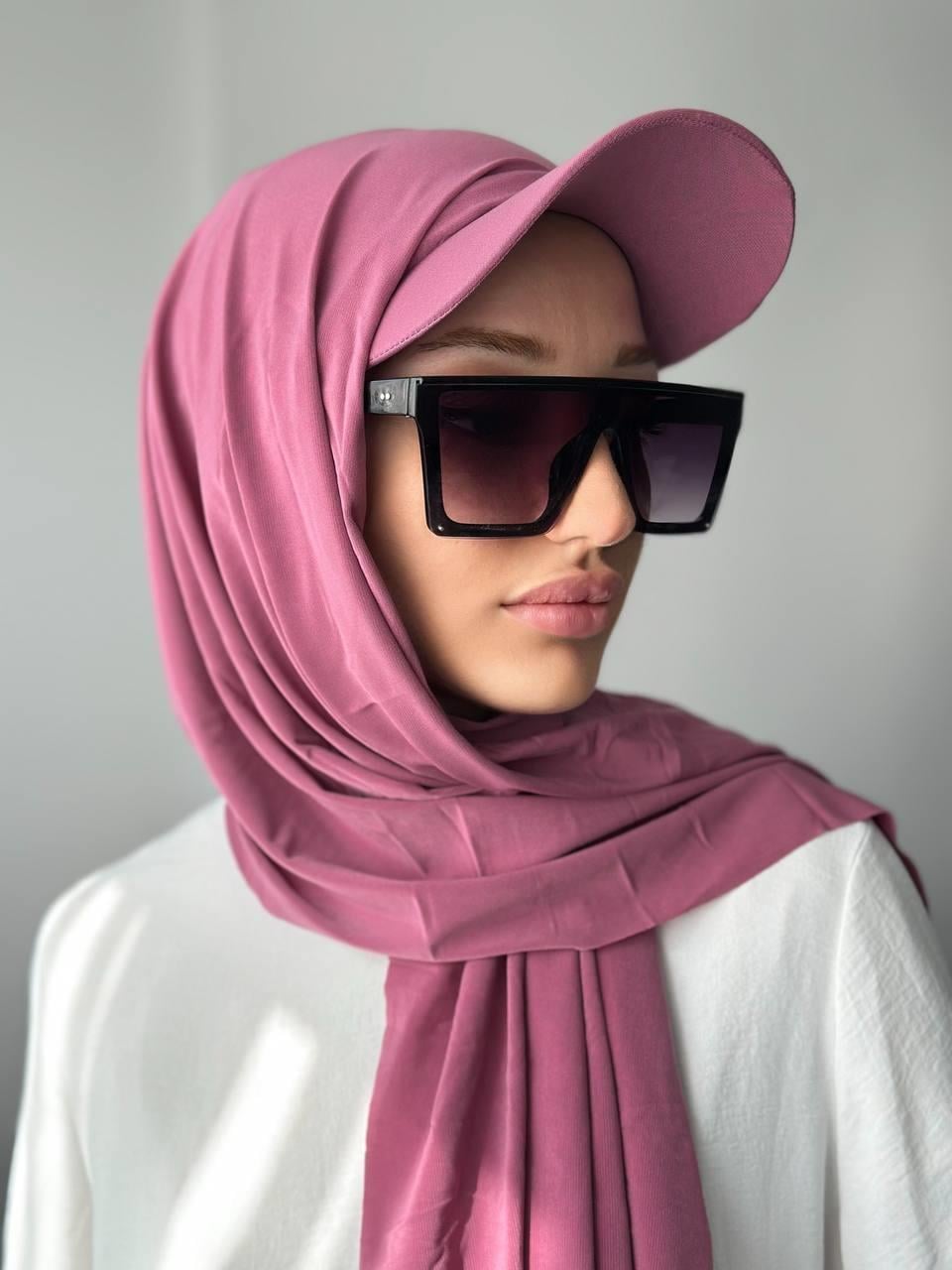 ŞAPKALI ŞAL GÜL KURUSU