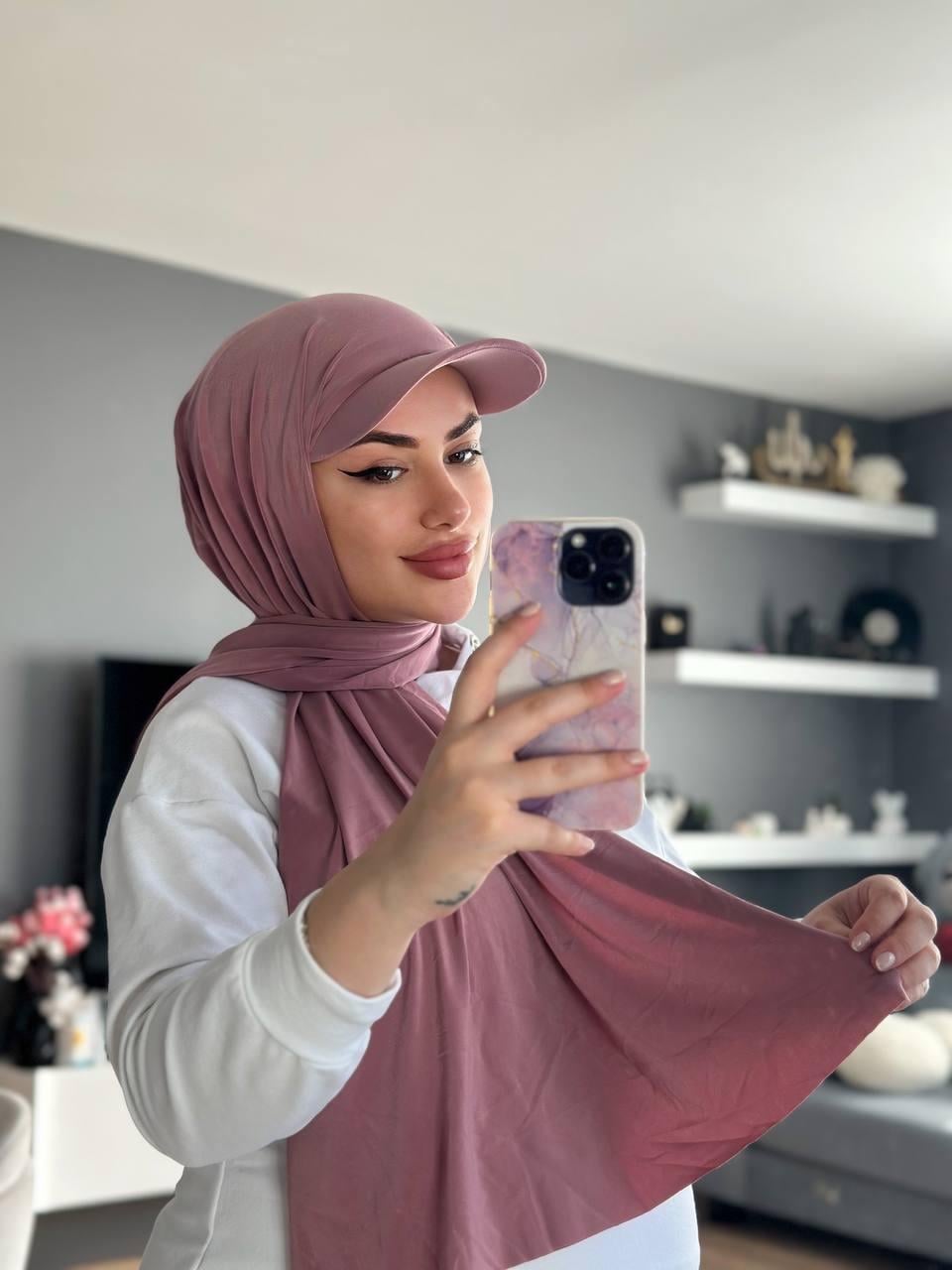 ŞAPKALI ŞAL GÜLKURUSU