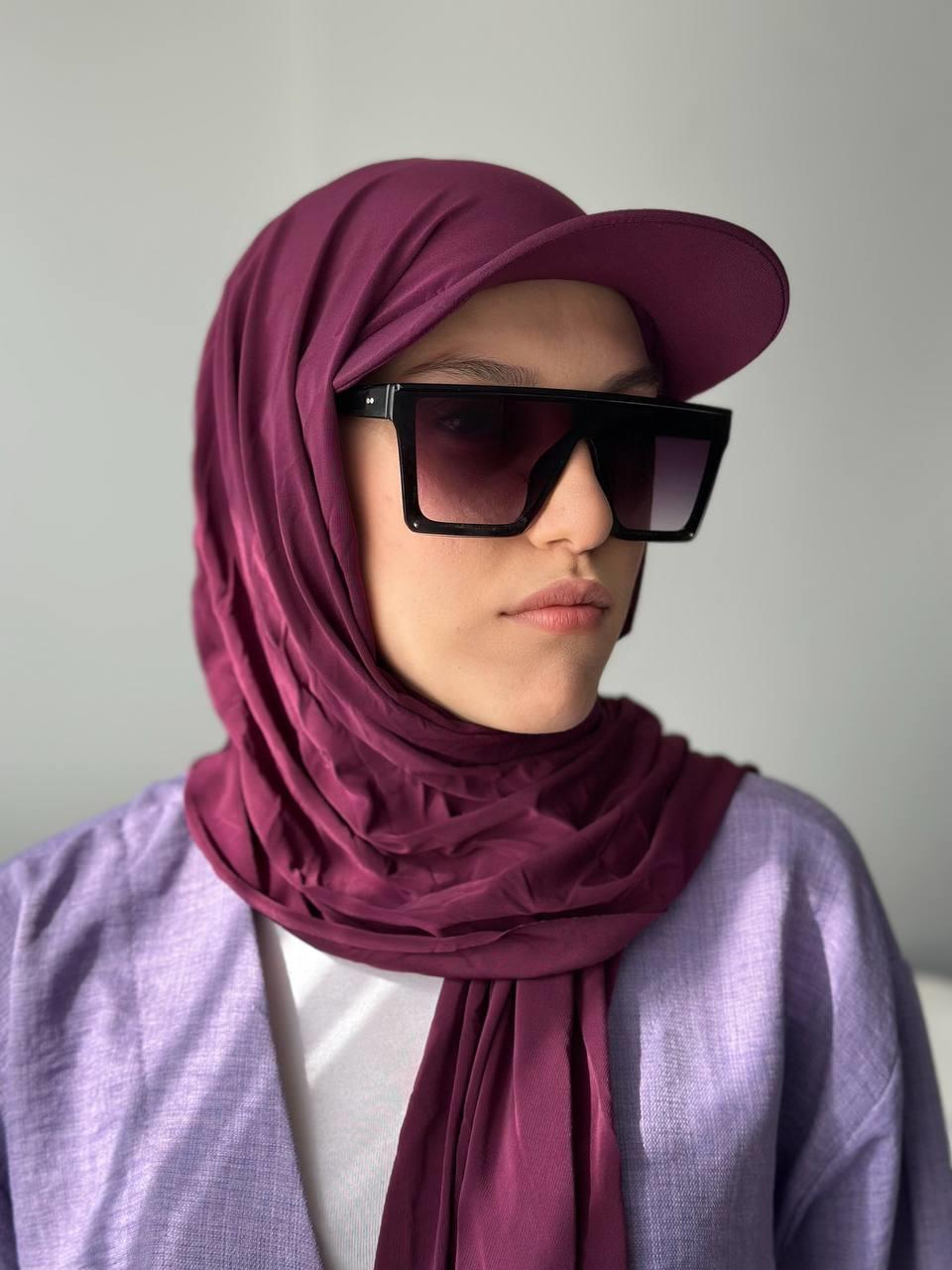 ŞAPKALI ŞAL MÜRDÜM