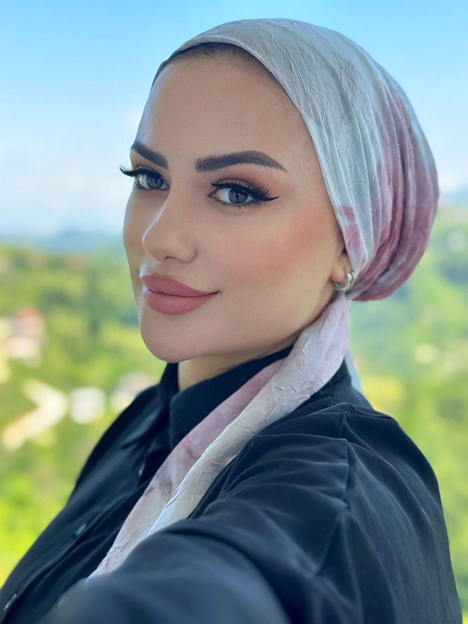 TREND ŞAL İMANNOR BAHAR DESEN