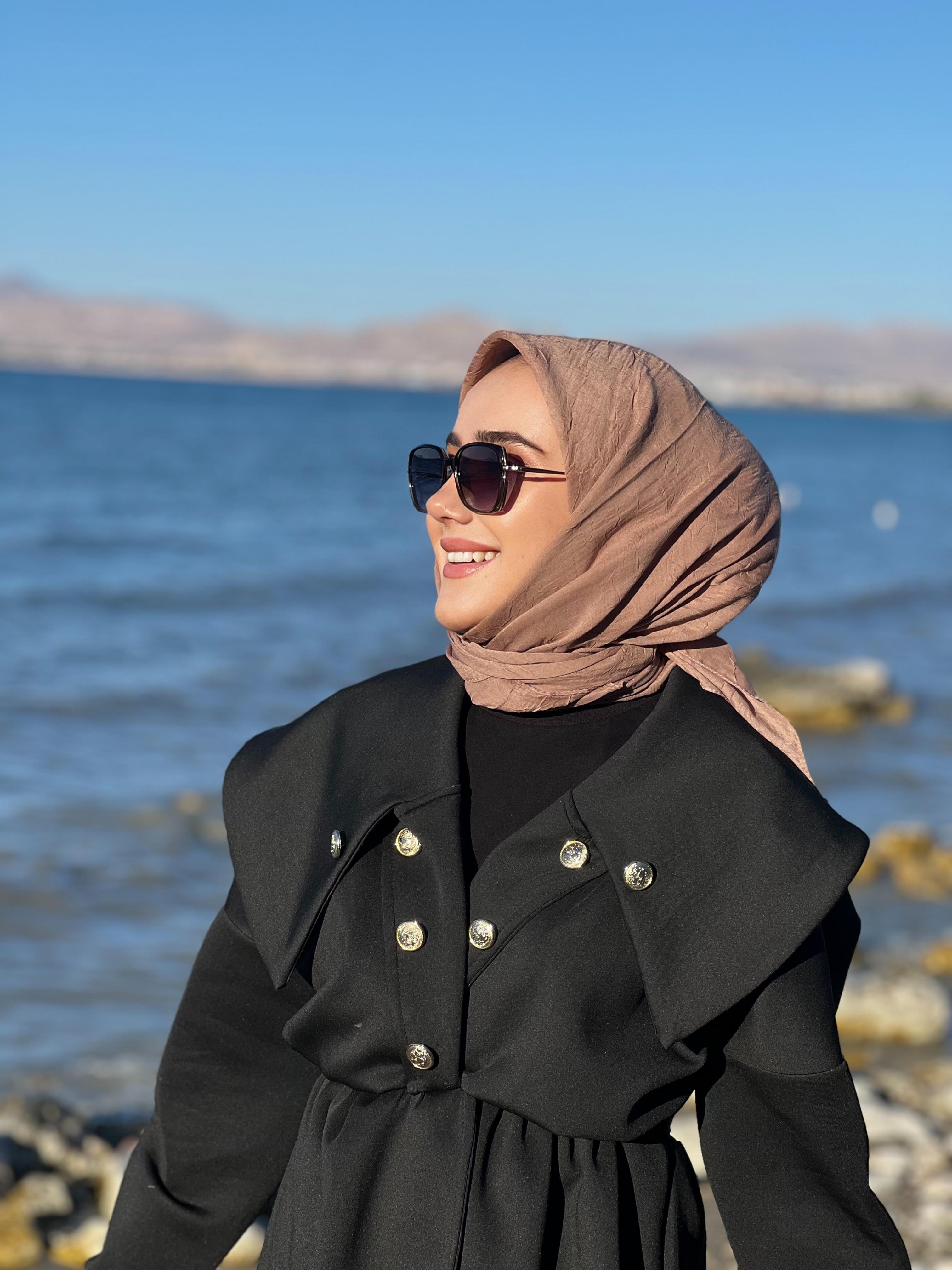 BAMBU KRAŞ EŞARP SÜTLÜ KAHVE