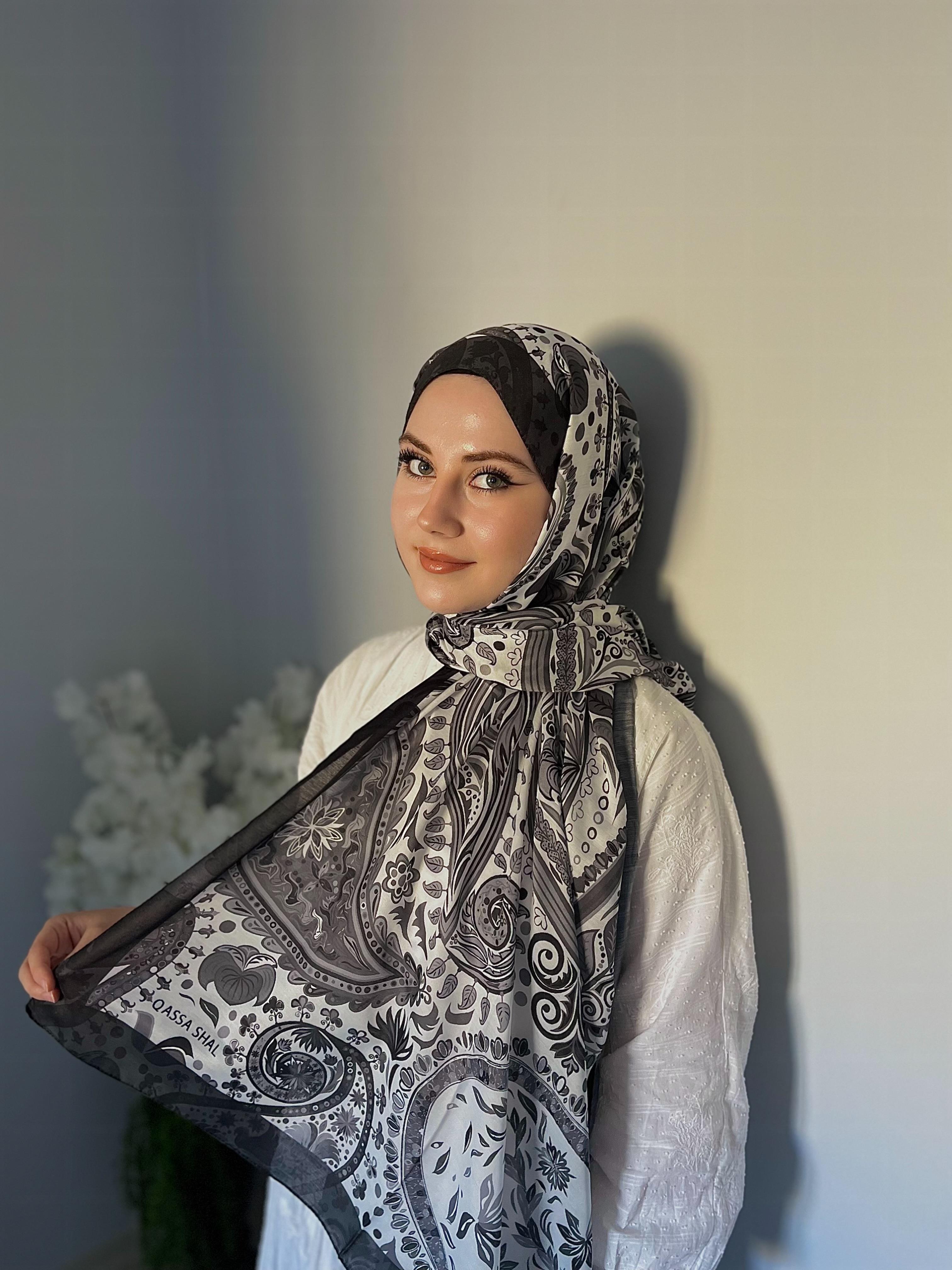 ETNİK DESEN ŞAHMERAN SİYAH BEYAZ