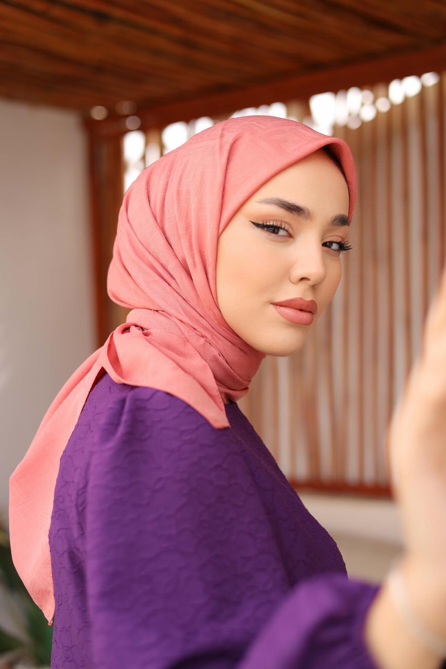 F DESEN EŞARP MERCAN