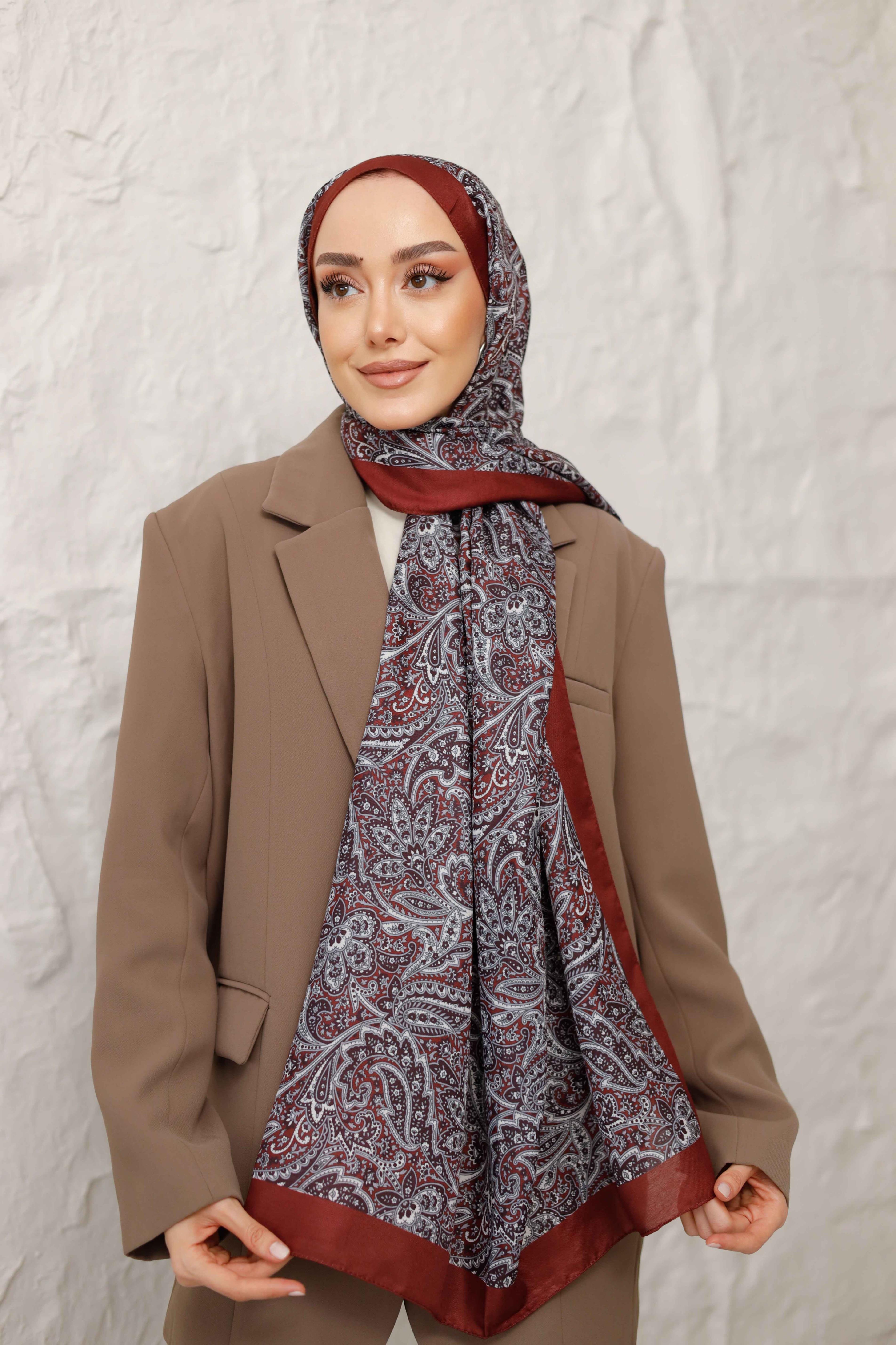 LARİSA ŞAL BORDO