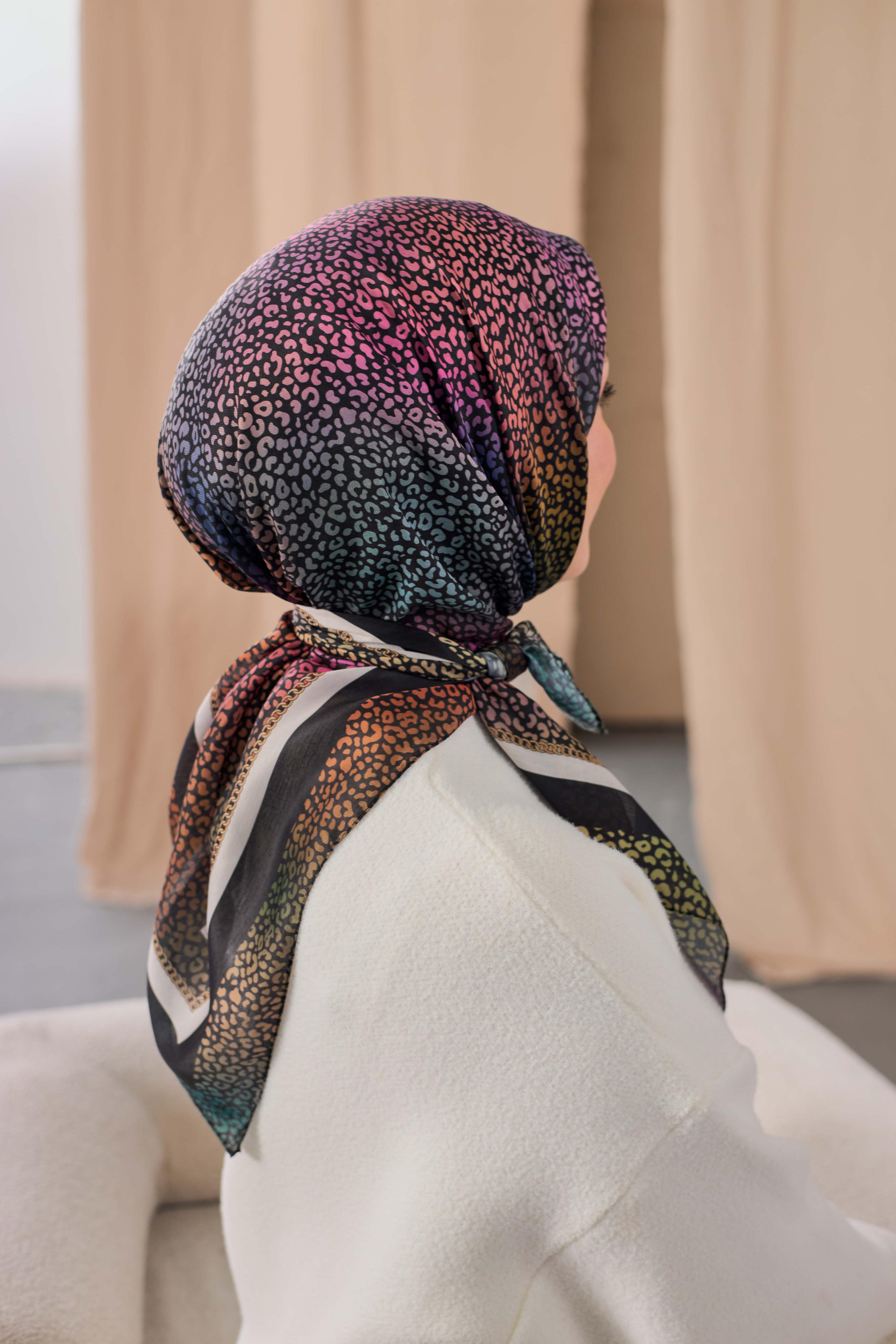 LEOPAR DESEN SOFT EŞARP 01