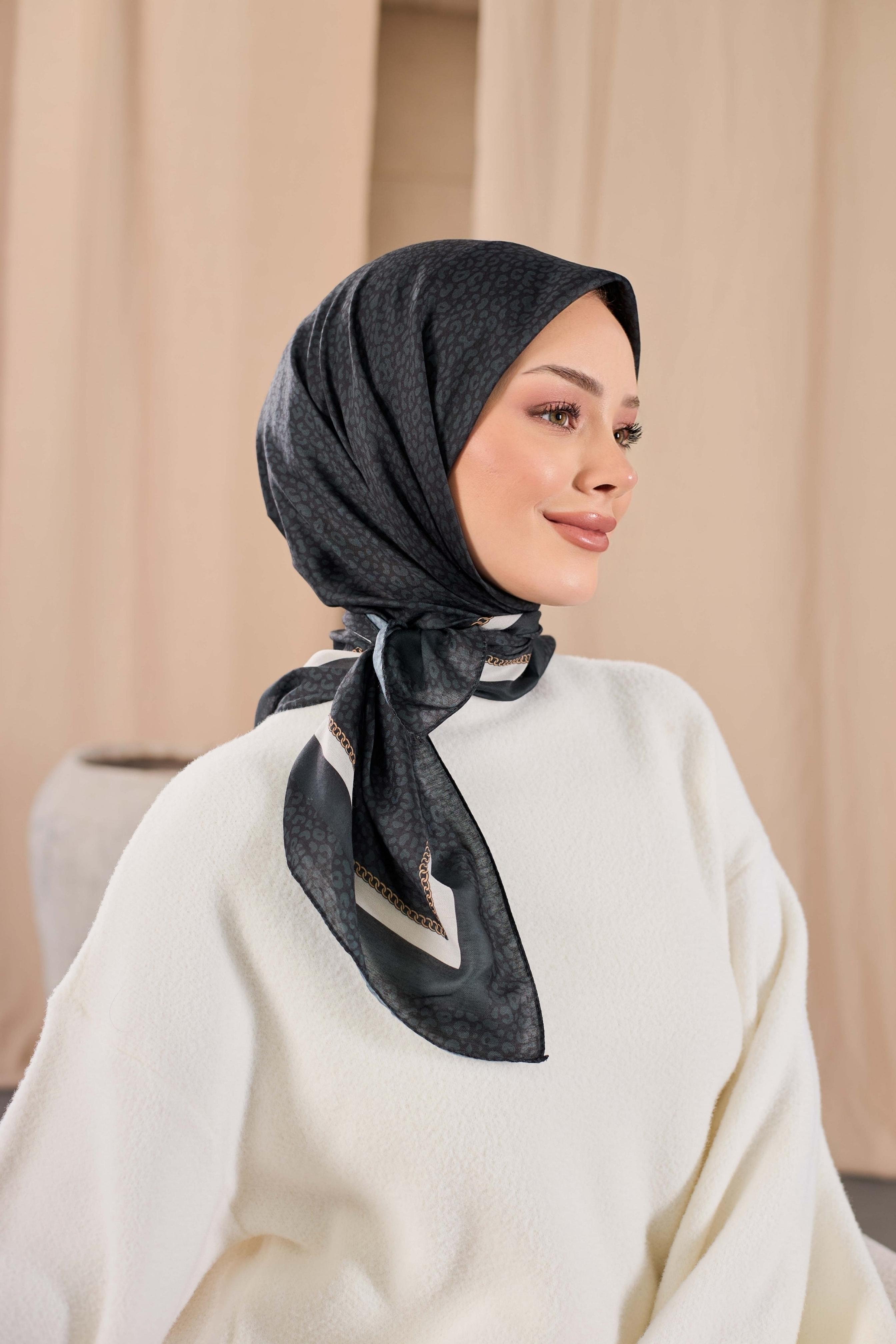 LEOPAR DESEN SOFT EŞARP 08