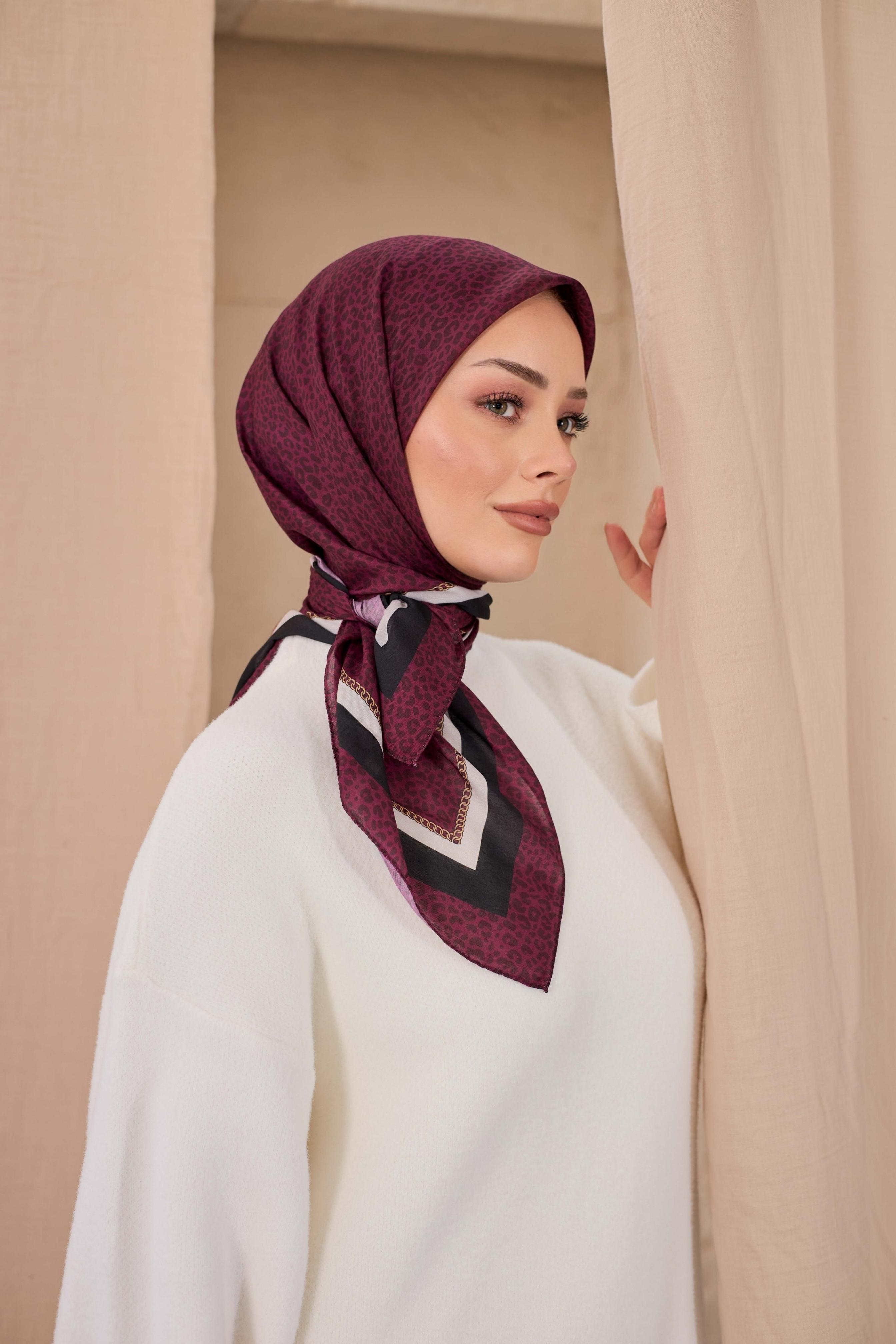 LEOPAR DESEN SOFT EŞARP 09