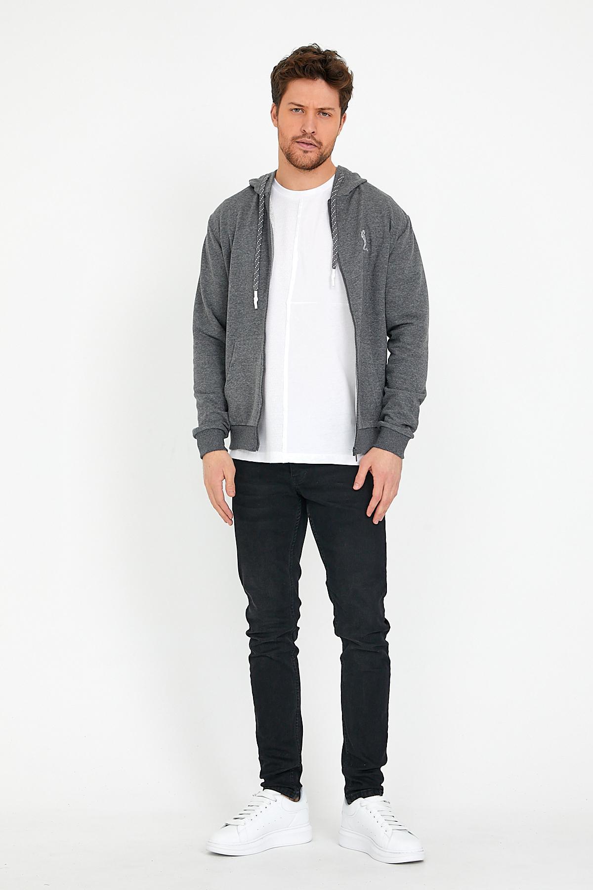 Erkek 3 İplik Pamuklu Regular Fit Nakışlı Fermuarlı Kapüşonlu Cepli Antrasit Sweatshirt Erkek 3 İplik Pamuklu Regular Fit Nakışlı Fermuarlı Kapüşonlu Cepli Antrasit Sweatshirt