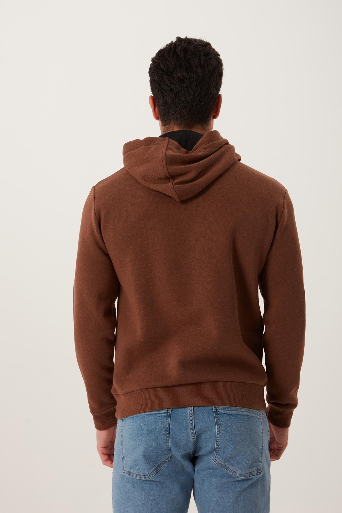 Erkek İskelet Nakışlı 3 İplik Kapüşonlu Sweatshirt Kahverengi Erkek İskelet Nakışlı 3 İplik Kapüşonlu Sweatshirt Kahverengi