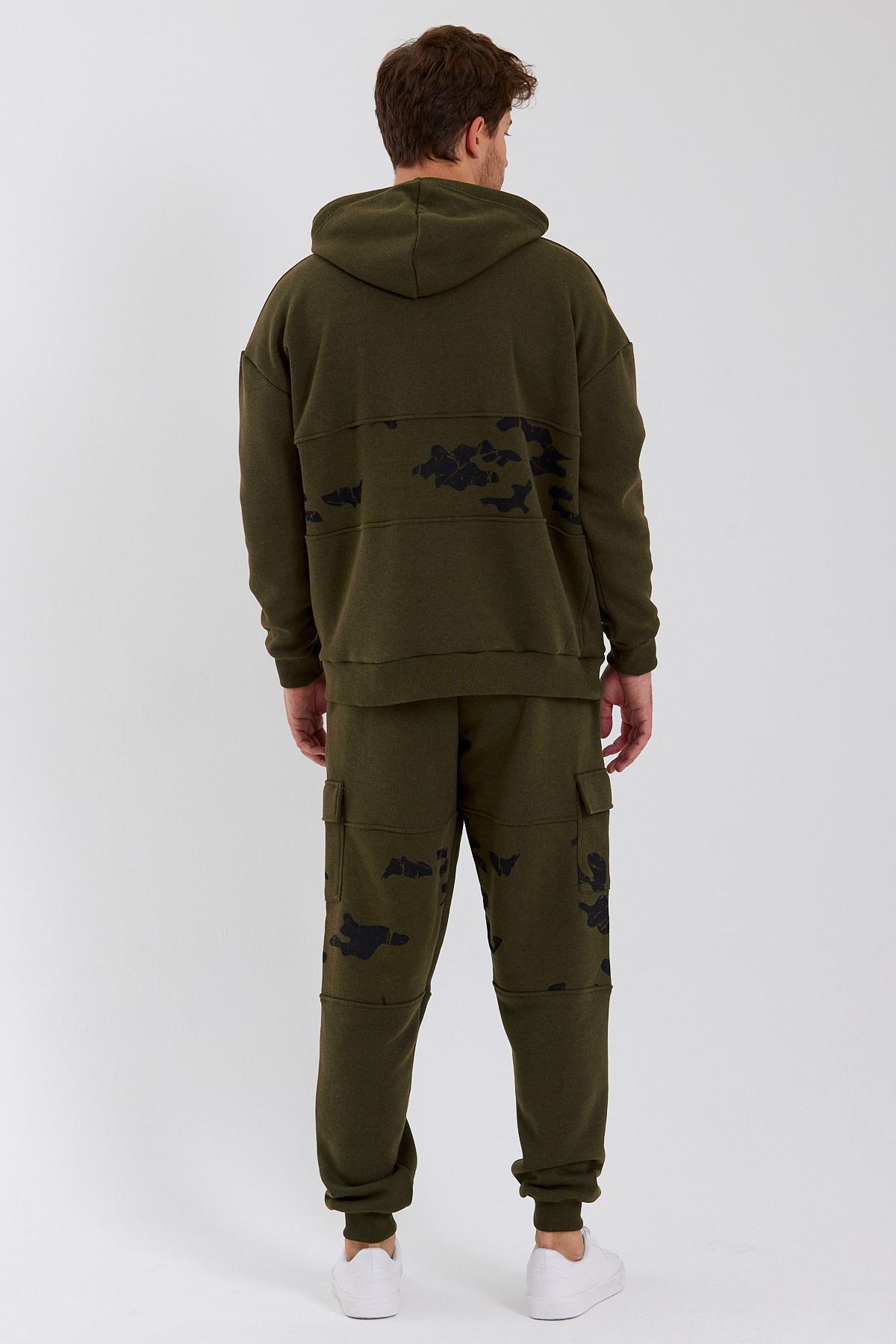 Erkek 3 İplik Pamuklu İçi Polarlı Oversize Göğüs Cepli Kapuşonlu Haki Sweatshirt Erkek 3 İplik Pamuklu İçi Polarlı Oversize Göğüs Cepli Kapuşonlu Haki Sweatshirt
