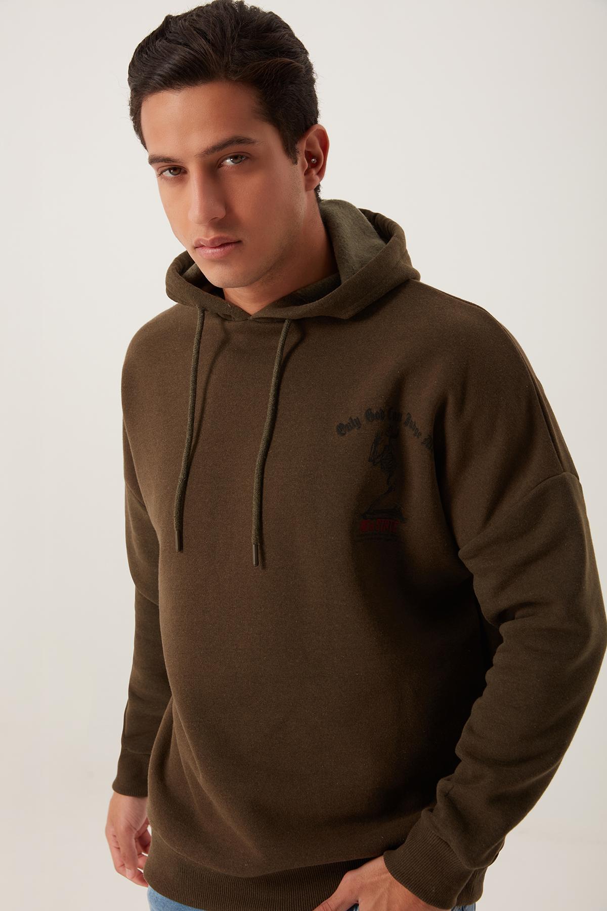 Erkek 3 İplik Pamuklu İçi Polarlı Ön Arka Baskılı Oversize Kapüşonlu Haki Sweatshirt Erkek 3 İplik Pamuklu İçi Polarlı Ön Arka Baskılı Oversize Kapüşonlu Haki Sweatshirt