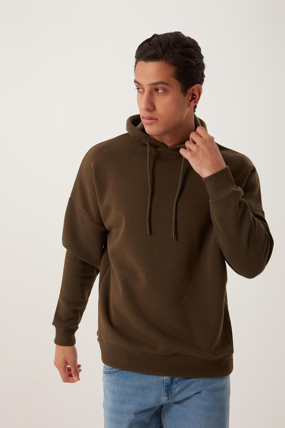 Erkek 3 İplik Pamuklu İçi Polarlı Ön Arka Baskılı Oversize Kapüşonlu Haki Sweatshirt Erkek 3 İplik Pamuklu İçi Polarlı Ön Arka Baskılı Oversize Kapüşonlu Haki Sweatshirt