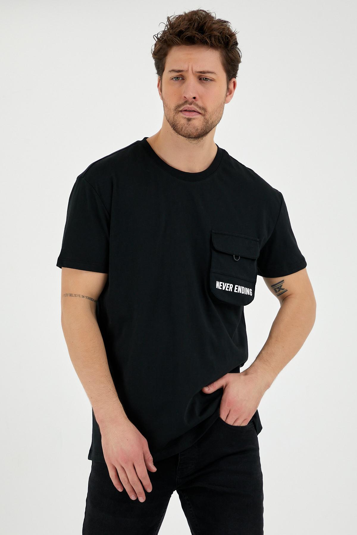 Erkek Oversize Cep detaylı T-shirt  Siyah