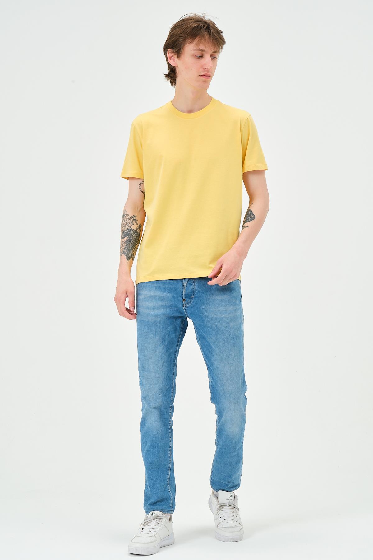 Erkek Bisiklet Yaka Regular Kalıp T-shirt Sarı