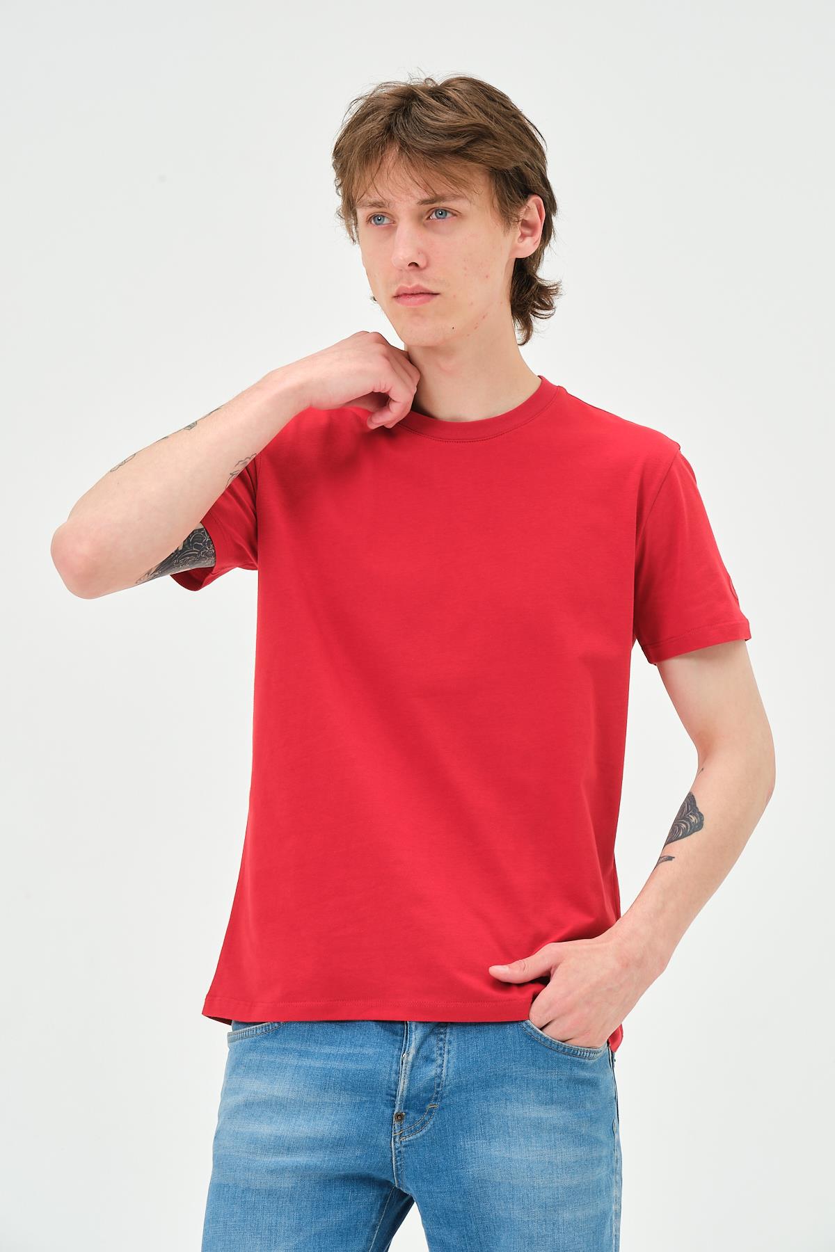 Erkek Bisiklet Yaka Regular Kalıp T-shirt Kırmızı