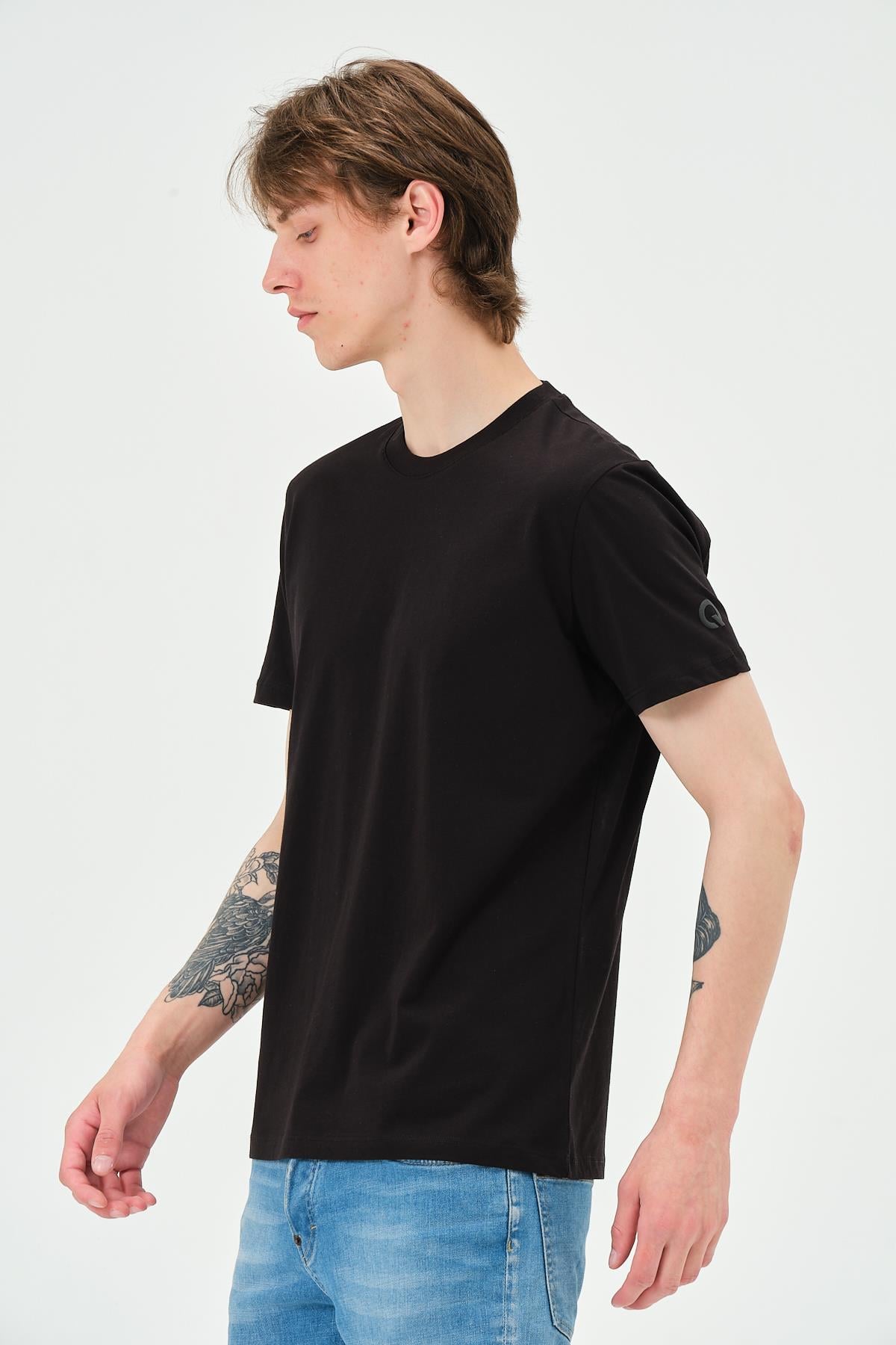 Erkek Bisiklet Yaka Regular Kalıp T-shirt Siyah